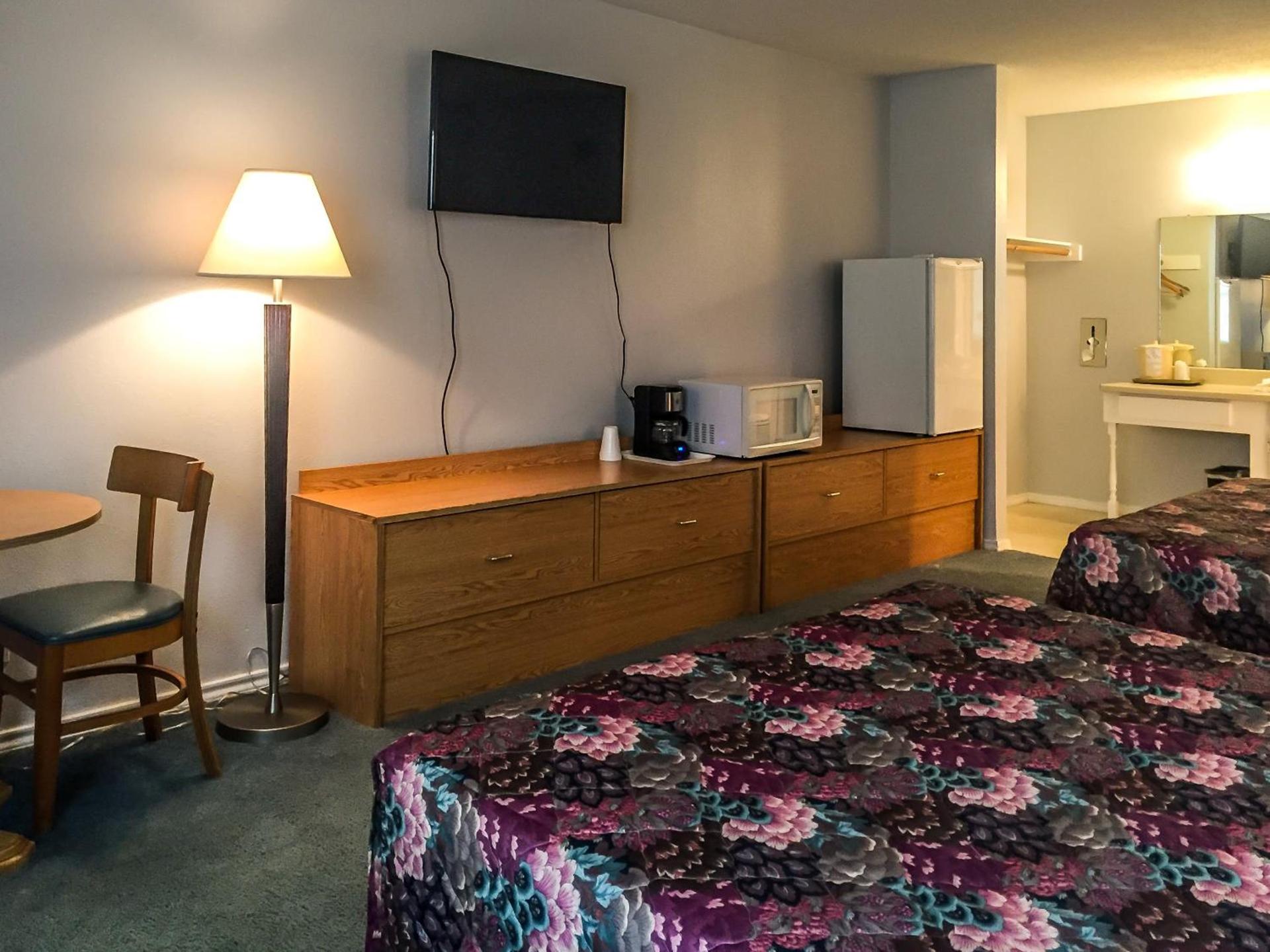 Bent Tree Motel photo 34