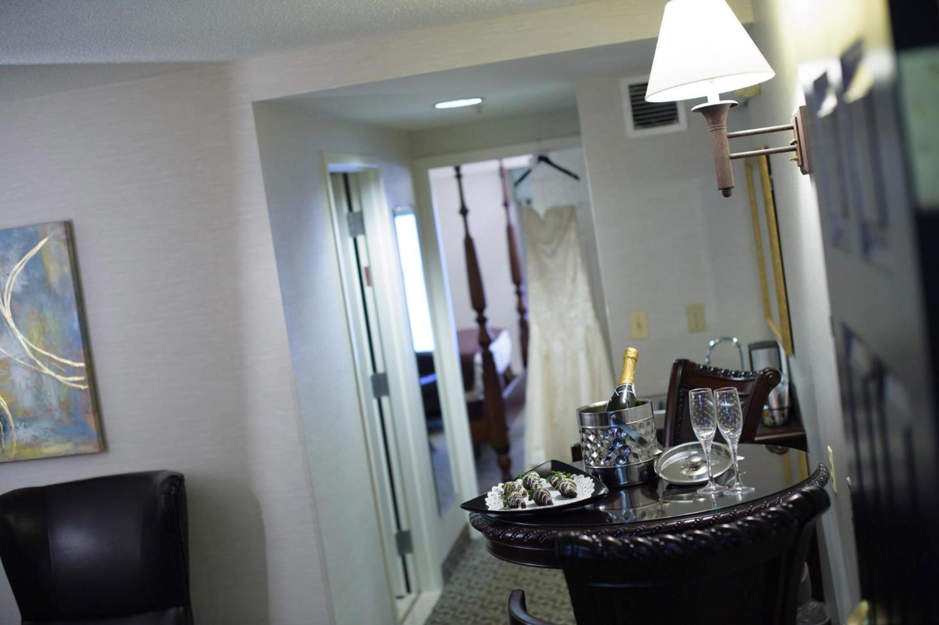 D. Hotel Suites & Spa photo 21