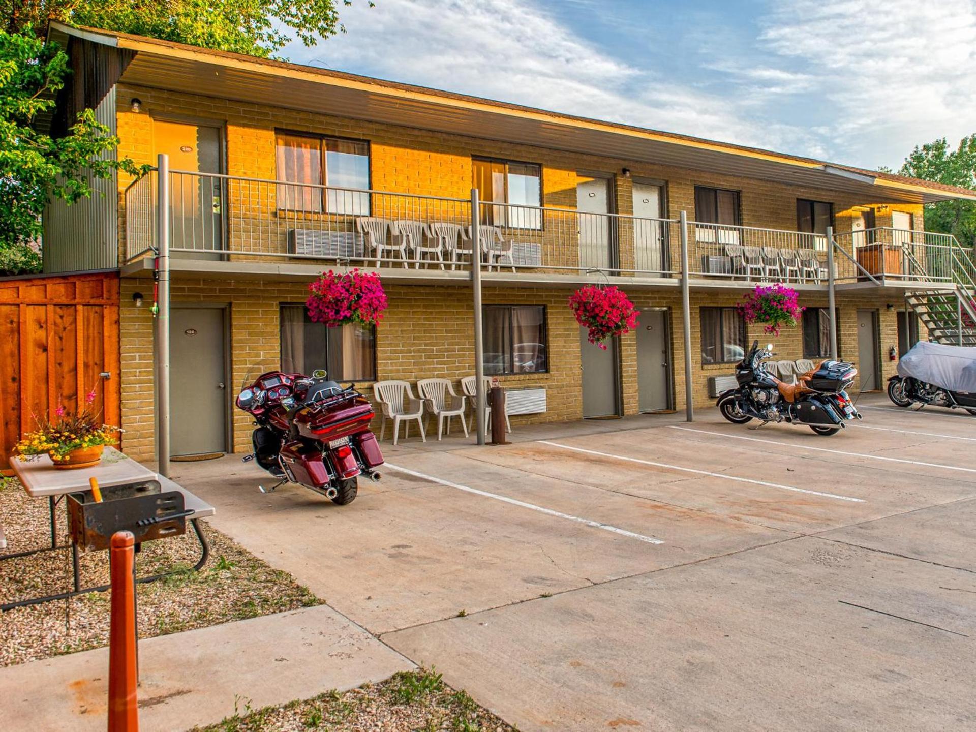 Rustic Inn photo 56
