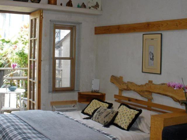 Les Artistes Inn photo 61