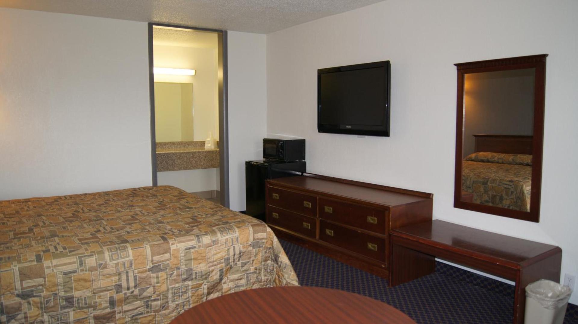 Executive Inn photo 17