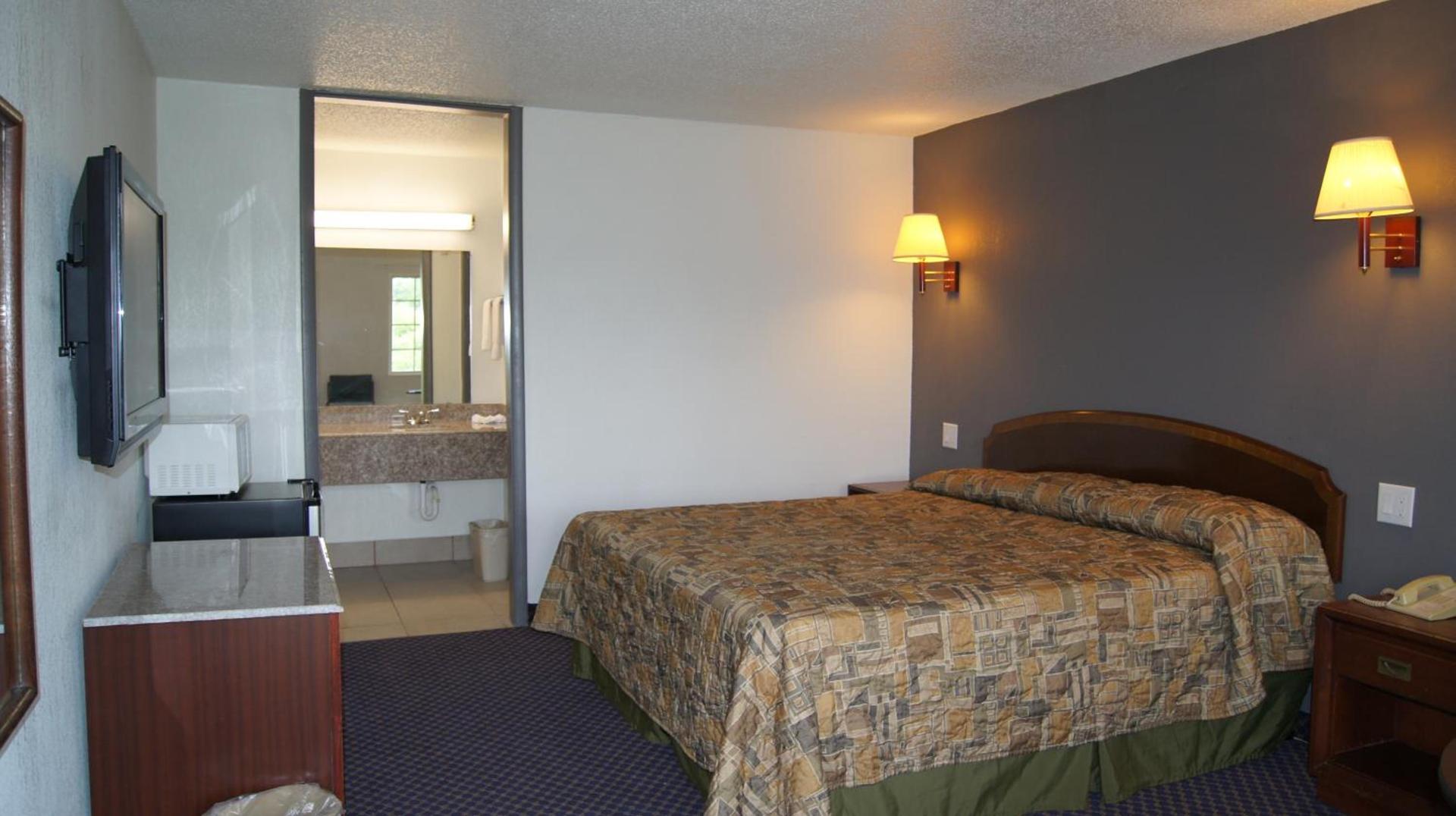 Executive Inn photo 13