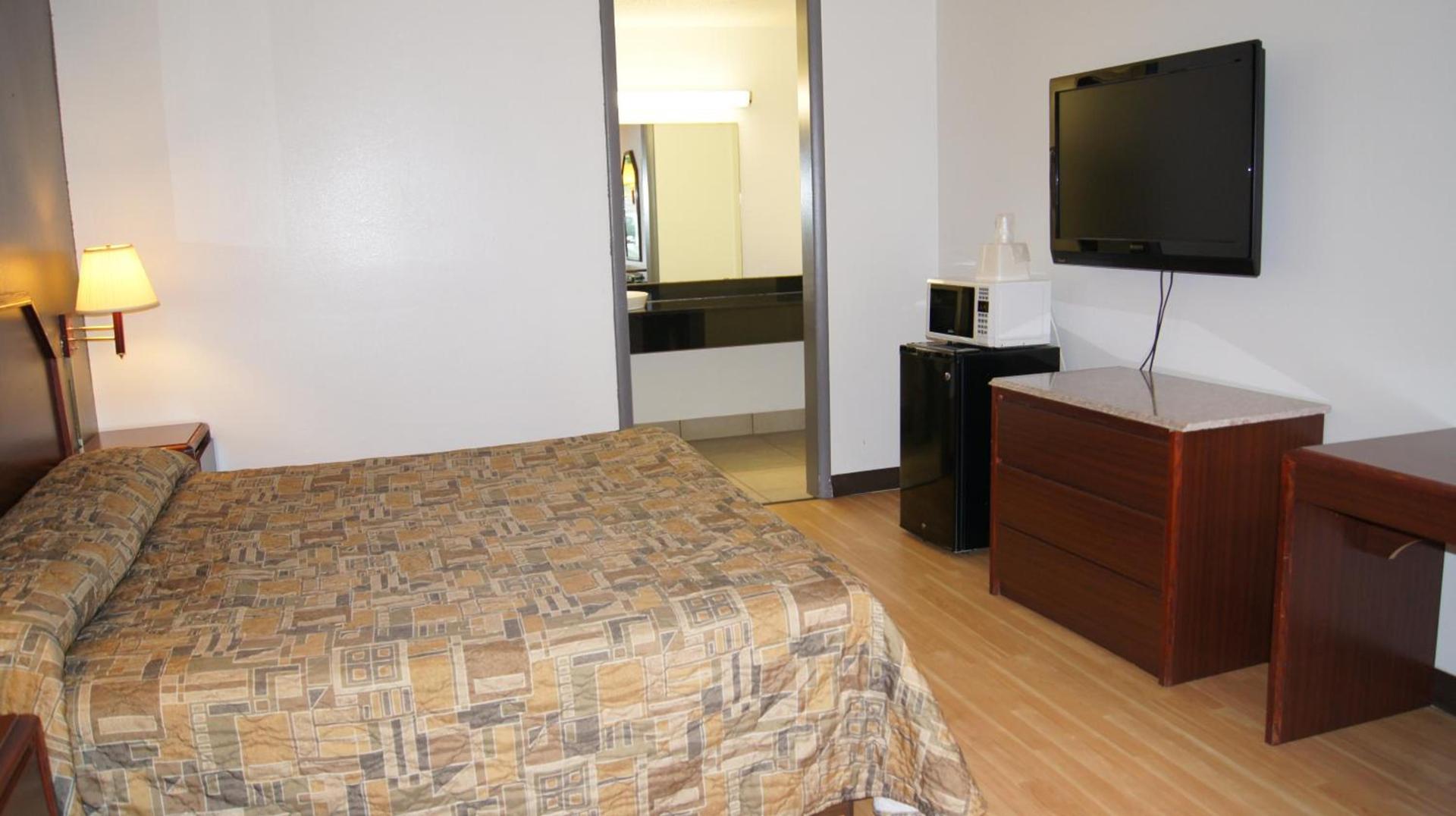 Executive Inn photo 14