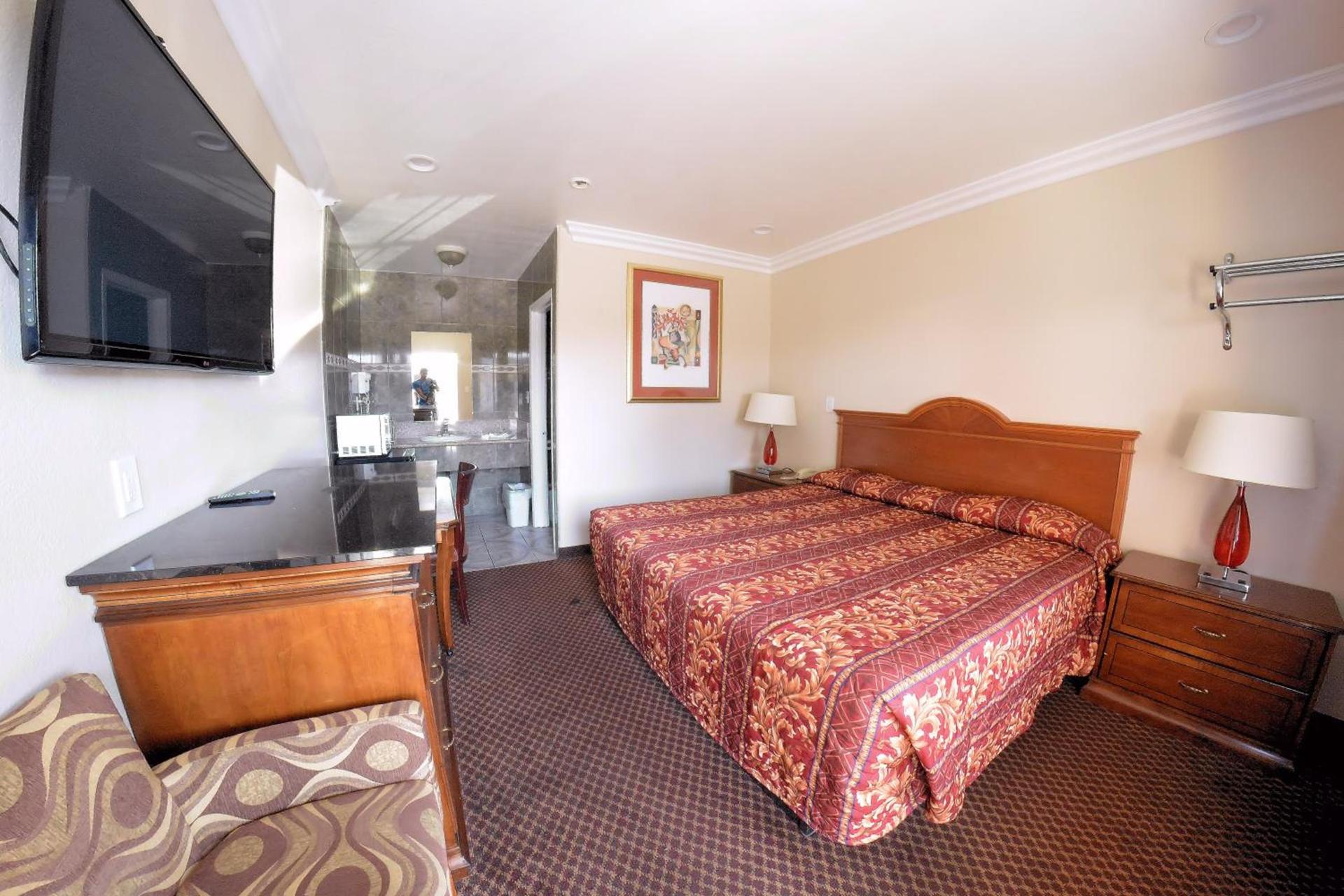 The Palace Inn photo 23