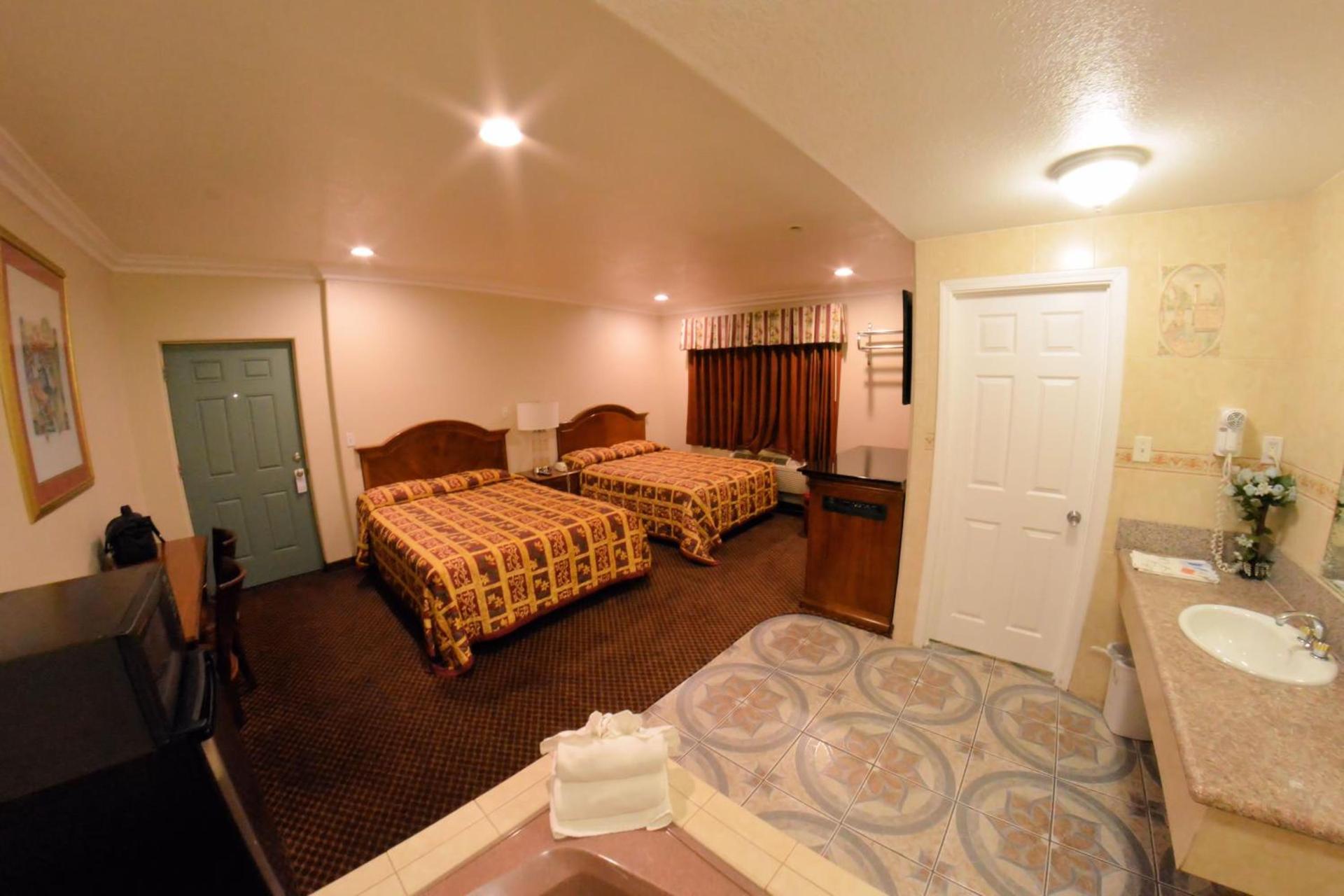 The Palace Inn photo 34