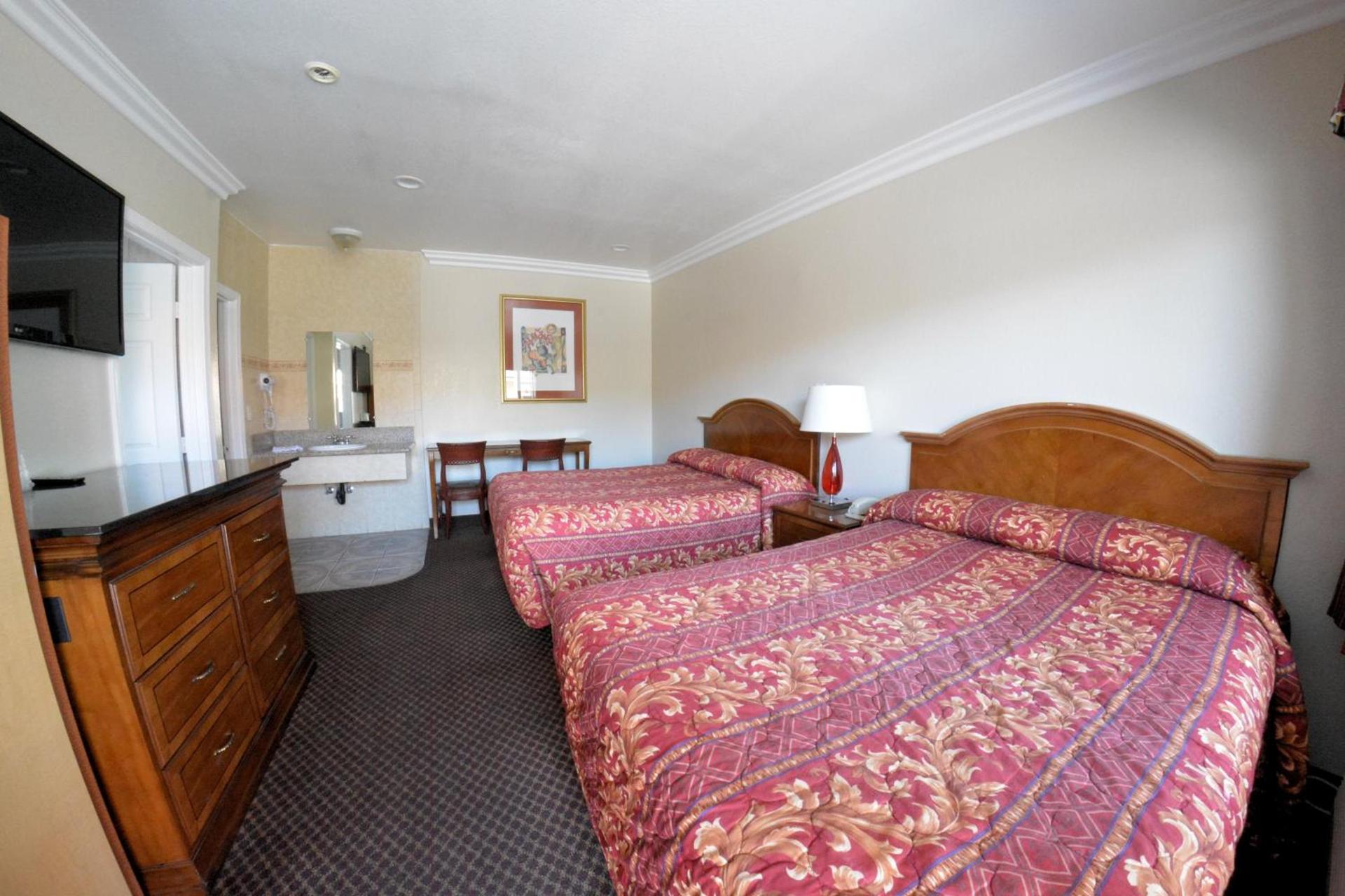 The Palace Inn photo 42