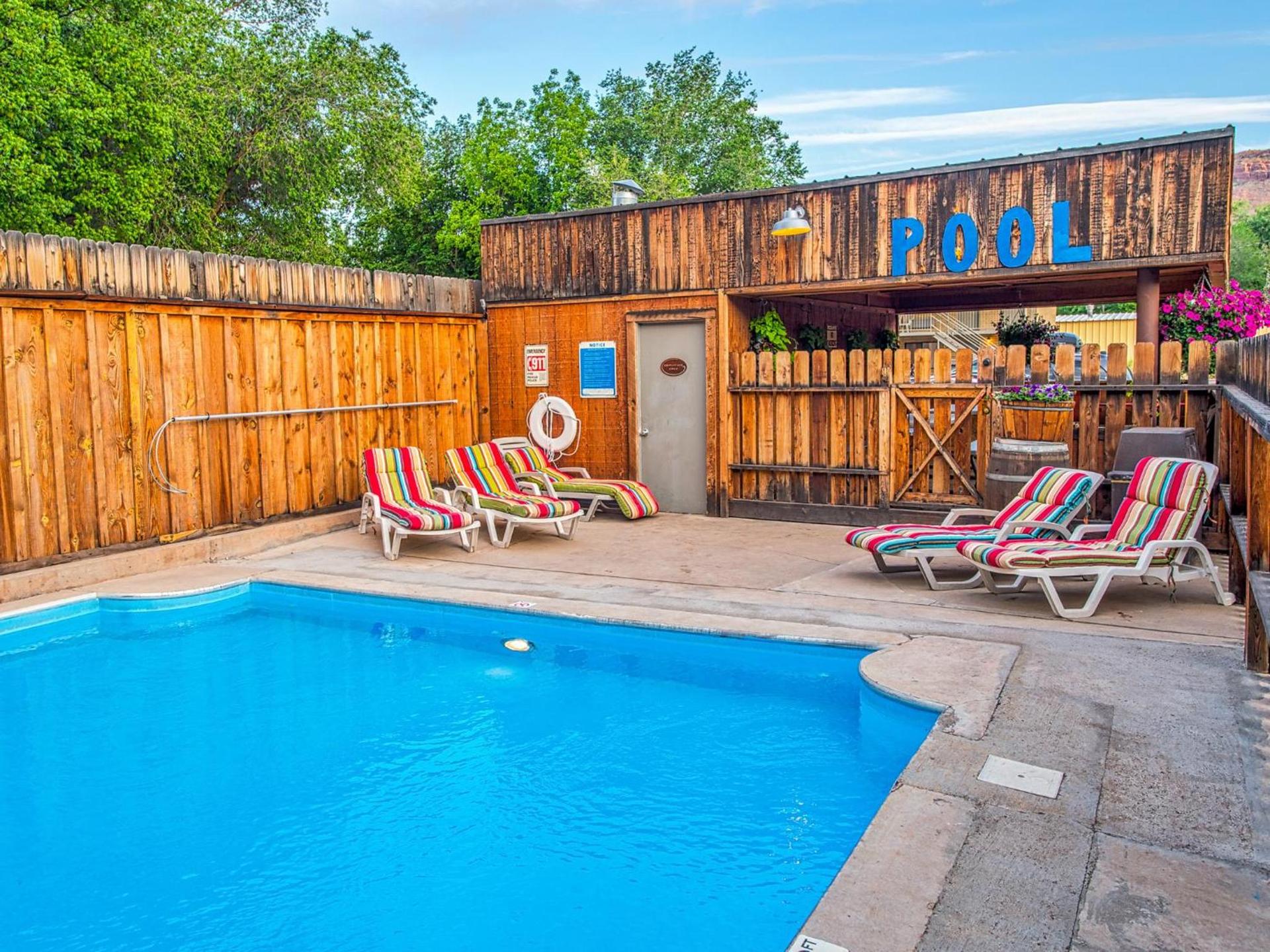 Rustic Inn photo 45