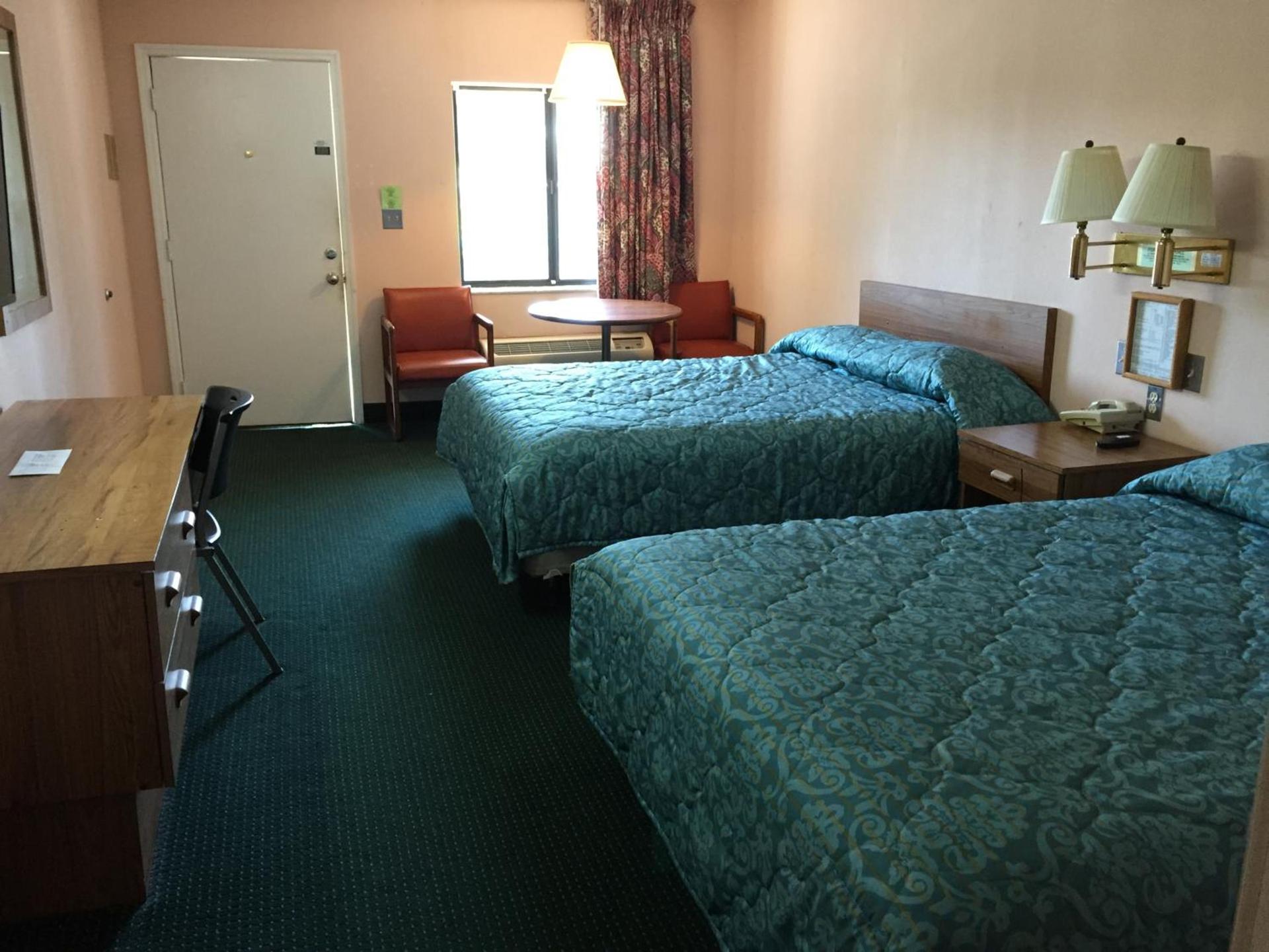Flamingo Inn photo 18