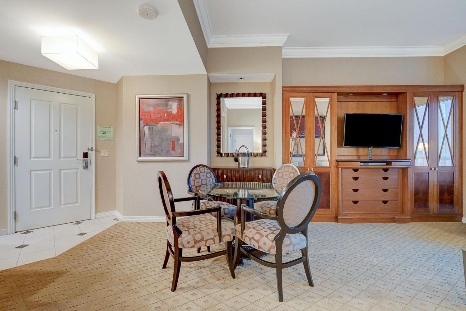 Lumiere Suite at MGM Signature Tower 1 with Balcony 5 MIN WALK FROM F1 GRANDSTAND photo 62
