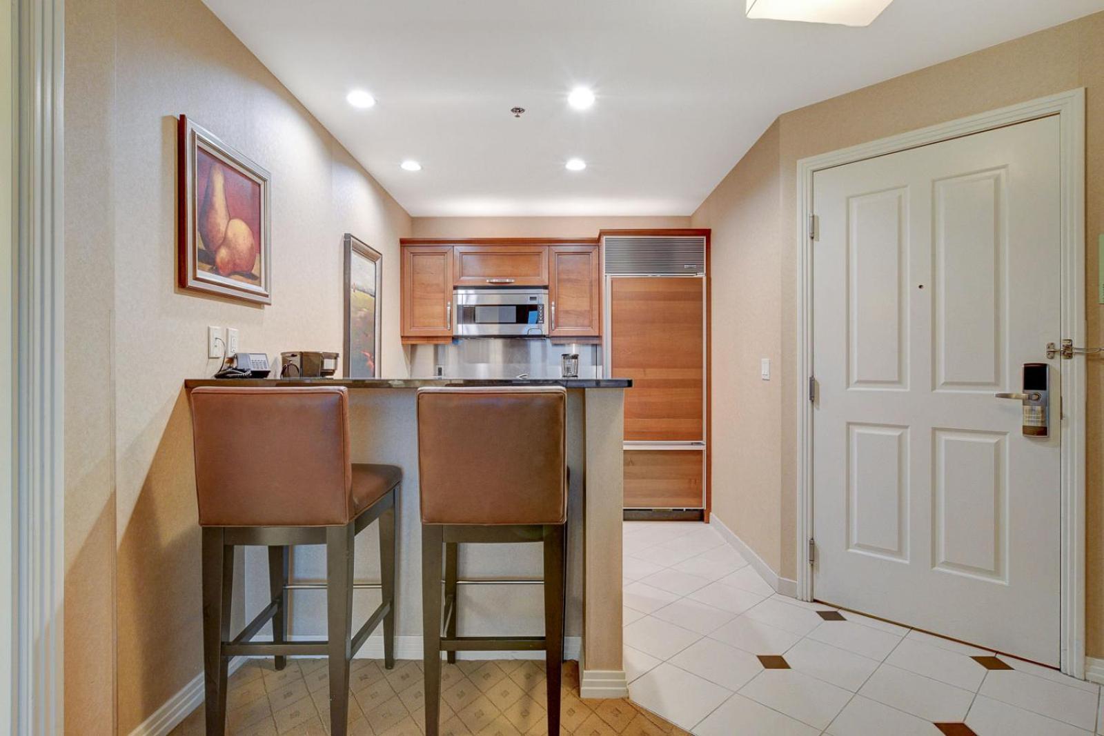 Lumiere Suite at MGM Signature Tower 1 with Balcony 5 MIN WALK FROM F1 GRANDSTAND photo 36