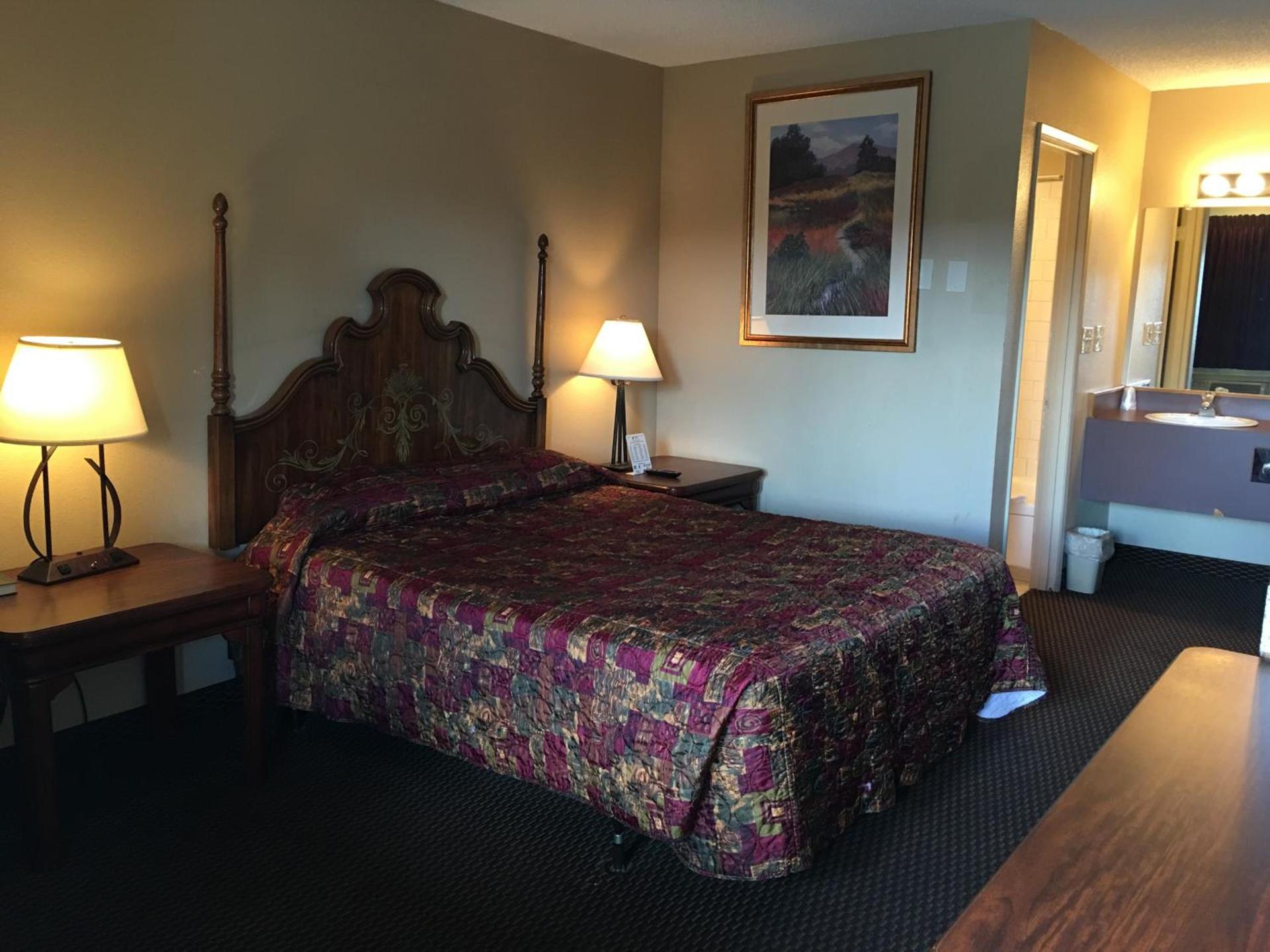 Cedars Inn Lewiston photo 12