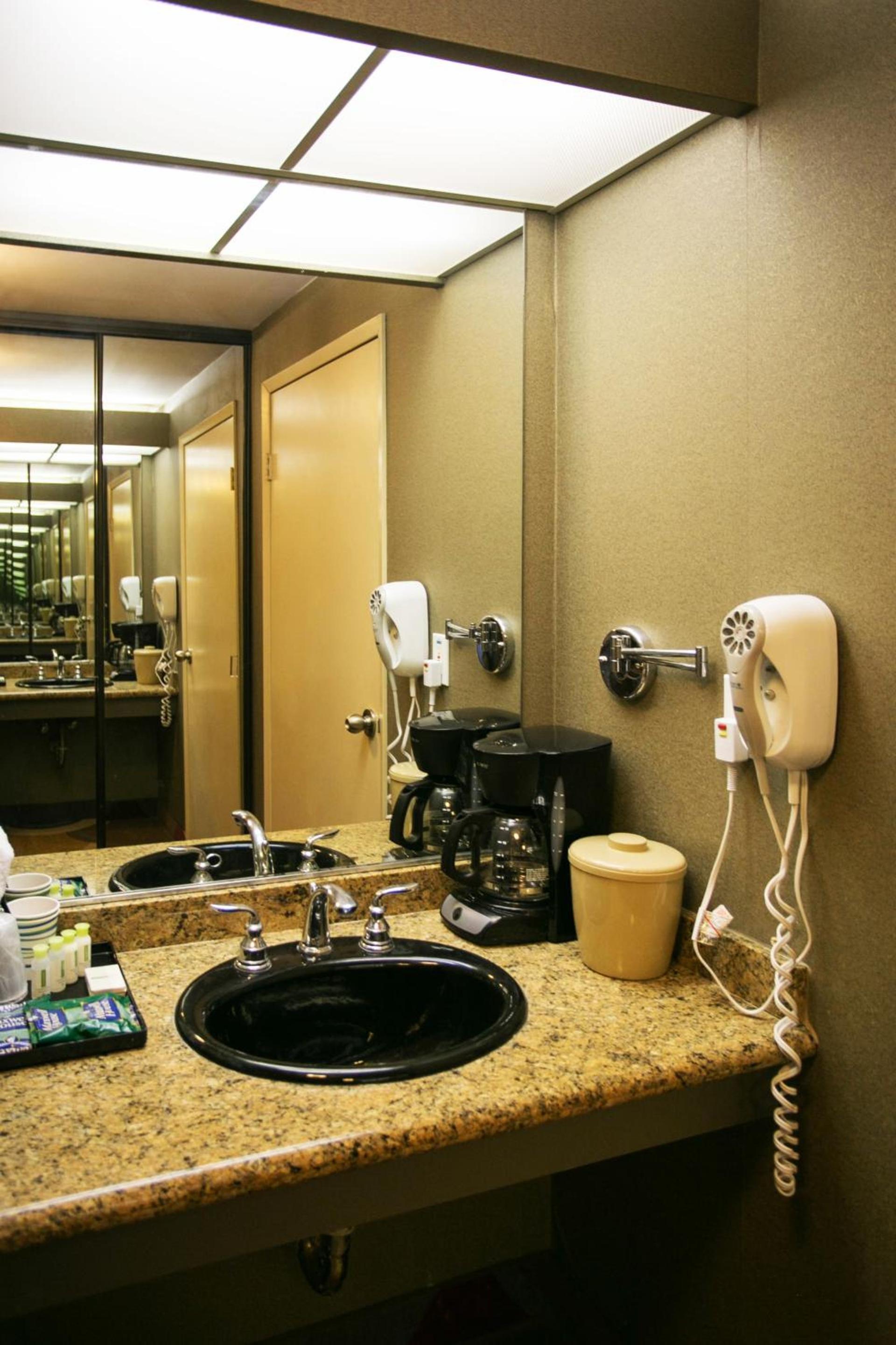 LA Crystal Hotel -Los Angeles-Long Beach Area photo 62