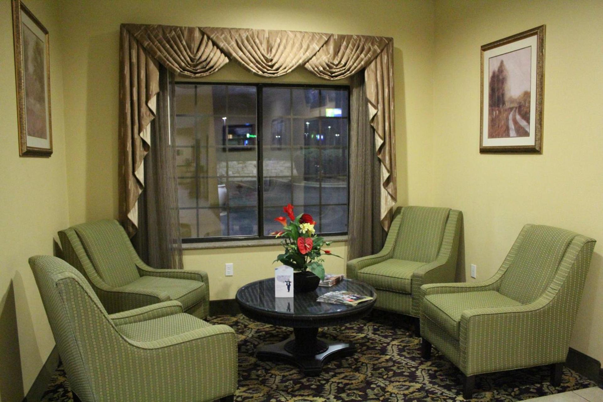 Days Inn by Wyndham Salado photo 3