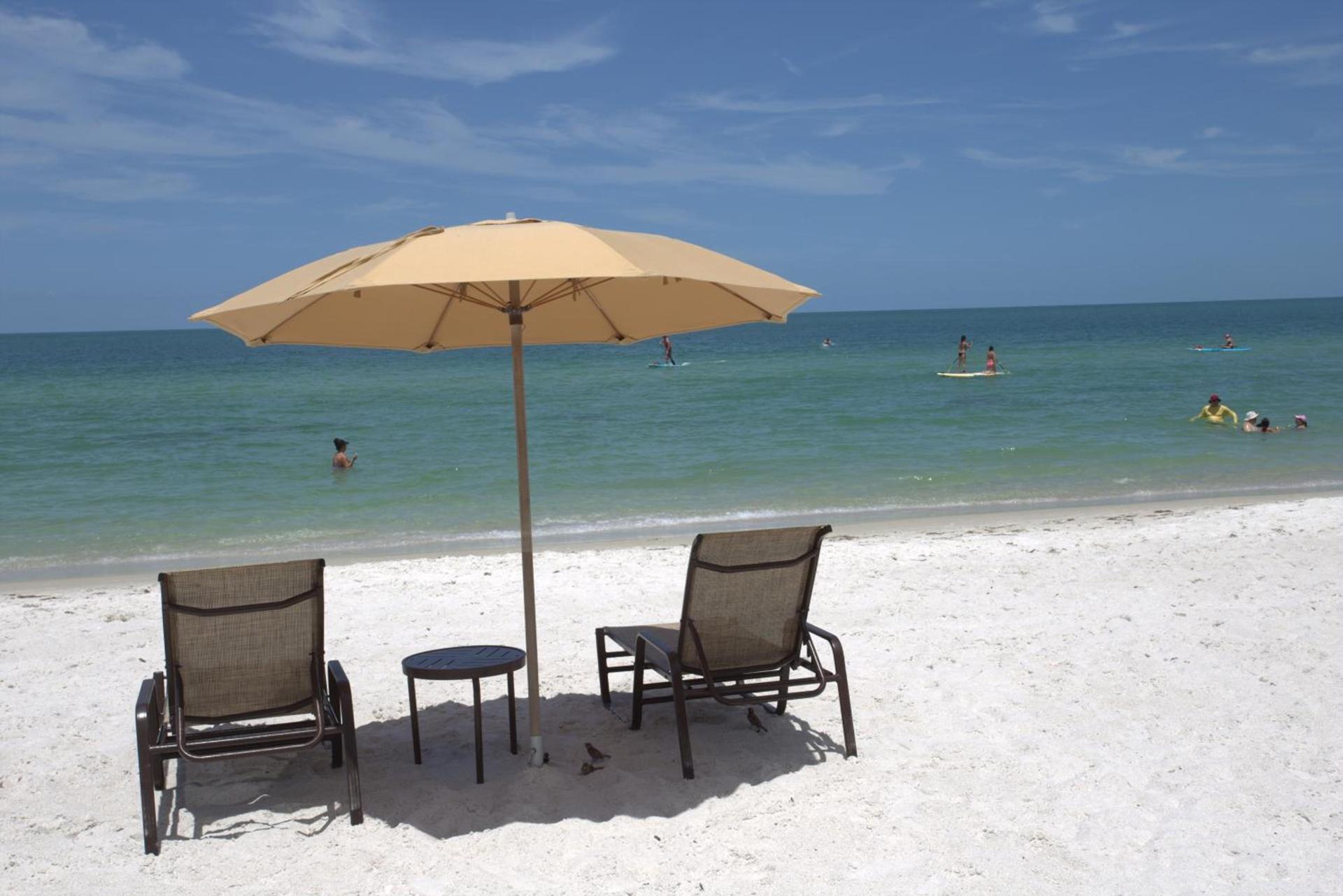 Vanderbilt Beach Resort photo 37