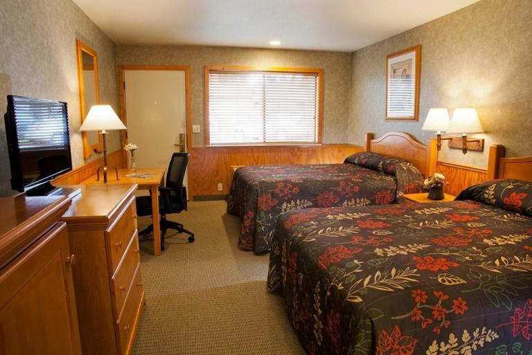 Poulsbo Inn & Suites photo 20