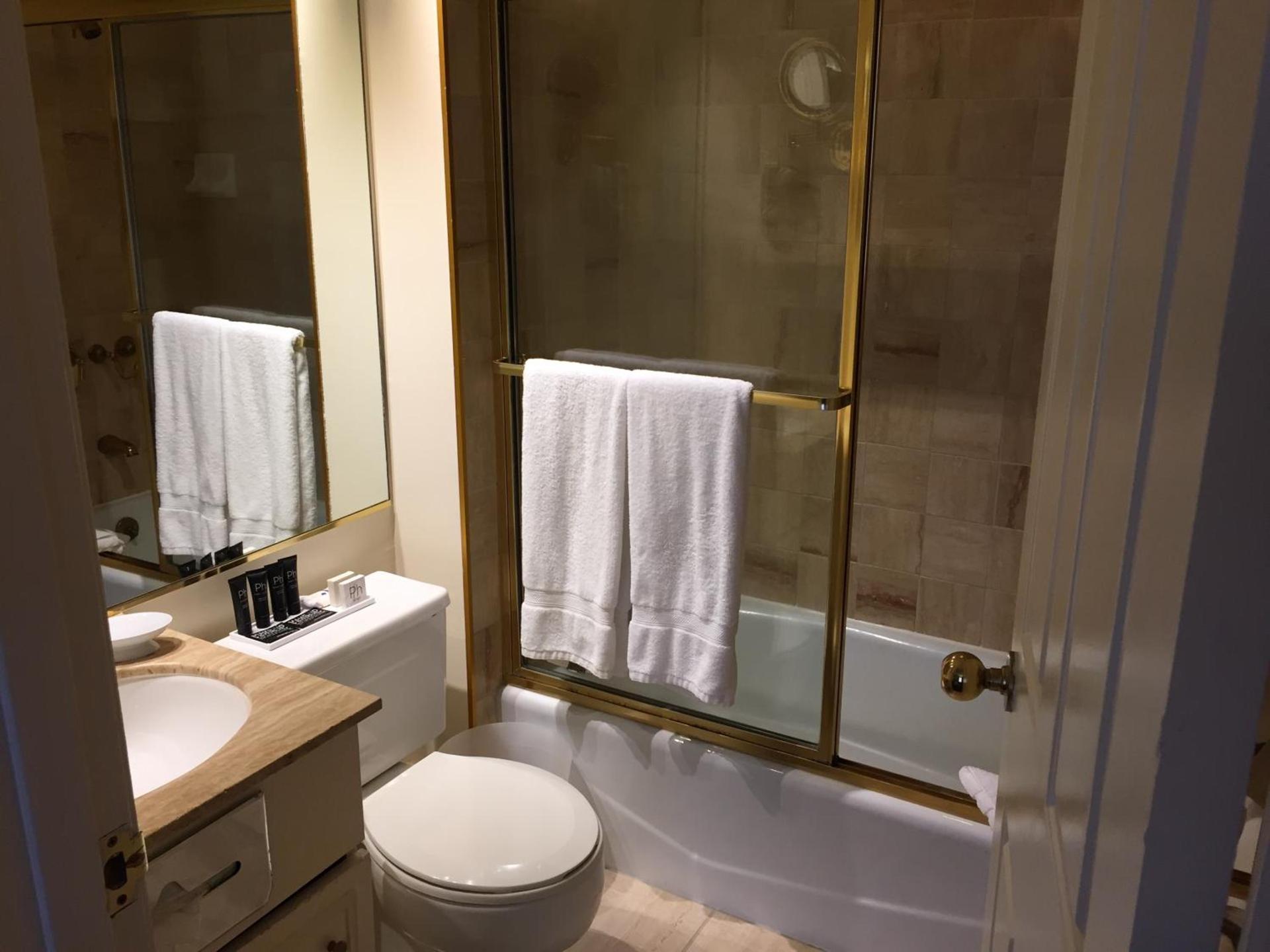 Kensington Park Hotel photo 26
