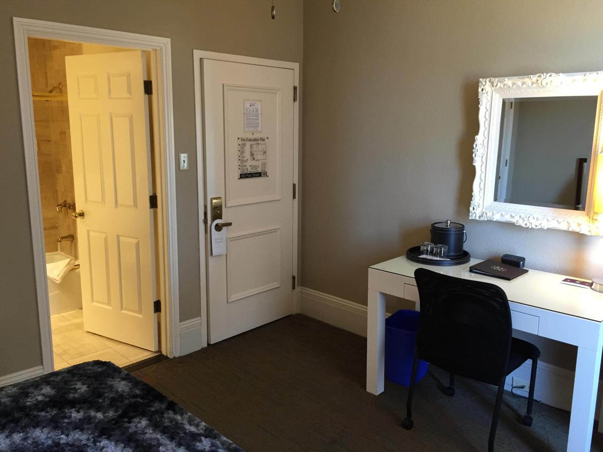 Kensington Park Hotel photo 16