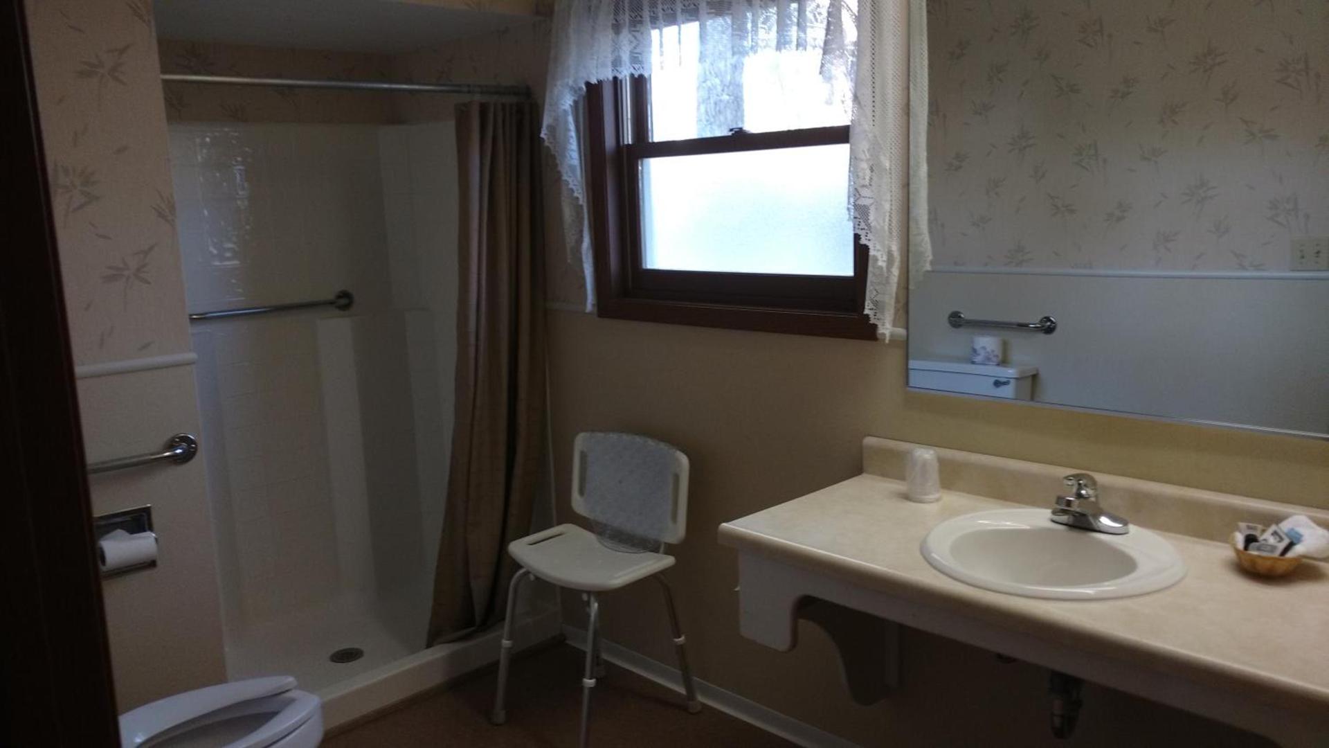 Stagecoach Inn & Suites photo 83