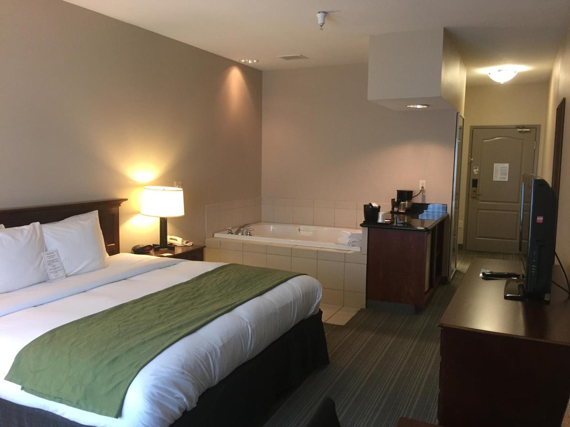 Country Inn & Suites by Radisson, Lima photo 32