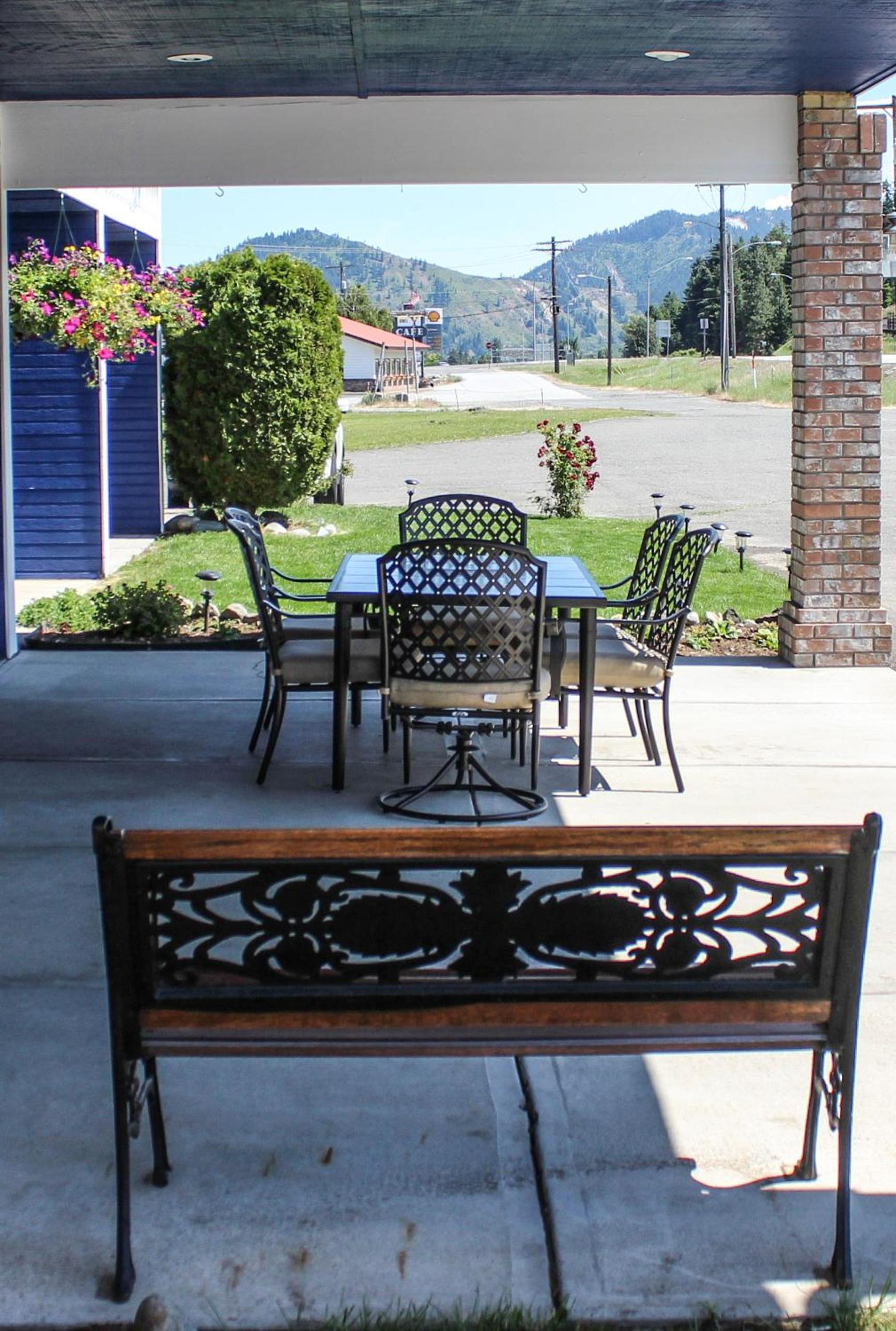Wedge Mountain Inn photo 10
