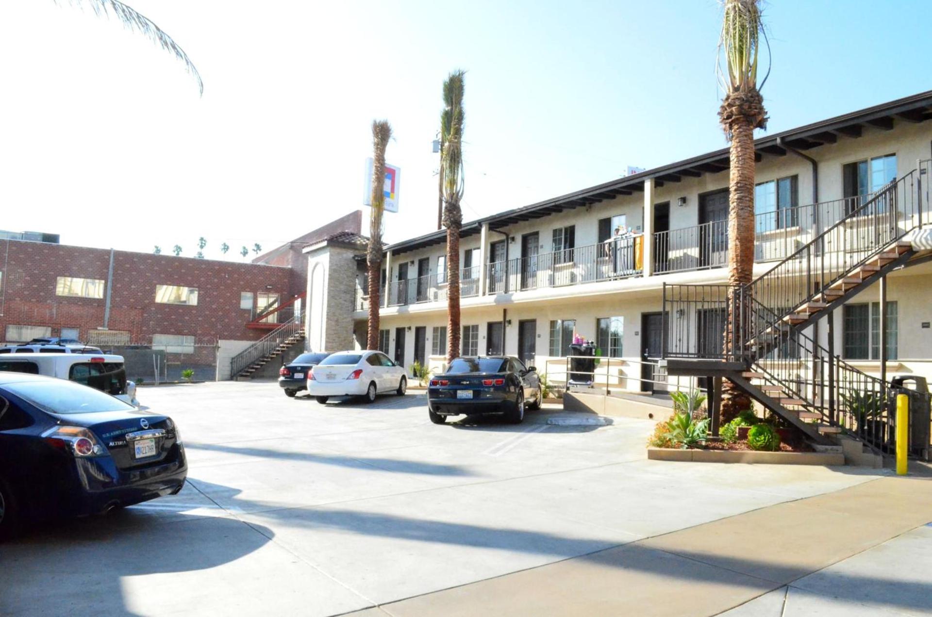 Tuscan Garden Inn photo 22