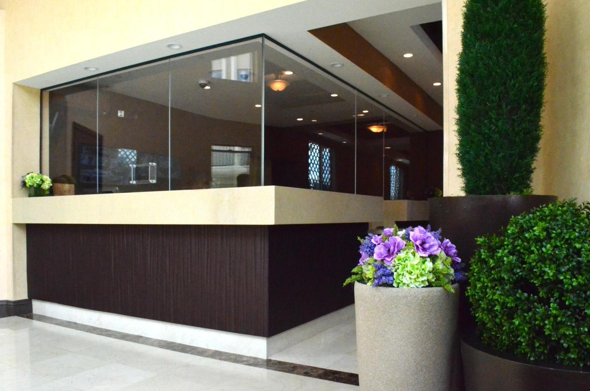 Tuscan Garden Inn photo 17