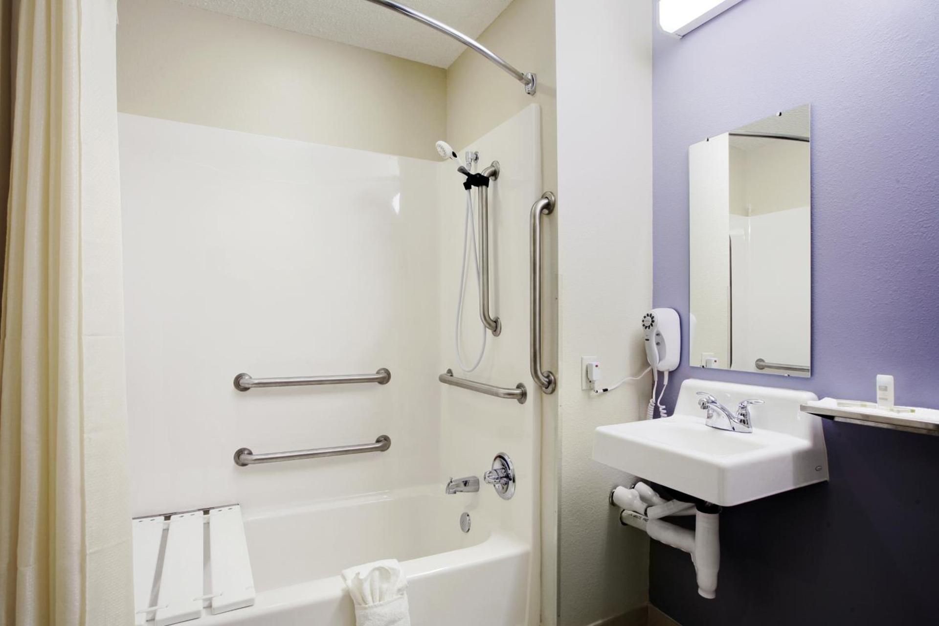 Microtel Inn by Wyndham - Albany Airport photo 45