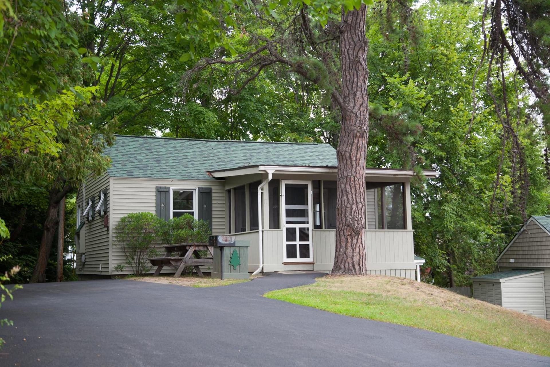 Shore Meadows Lodge LLC photo 28
