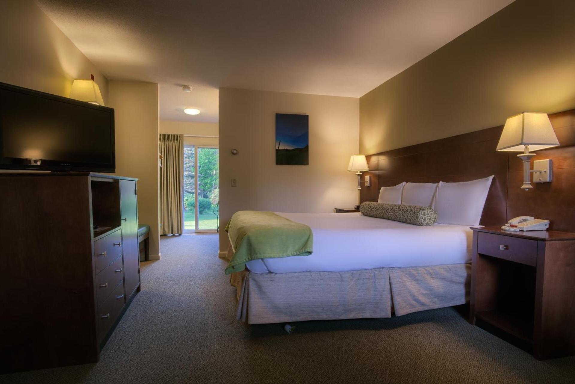Sun & Ski Inn and Suites photo 56