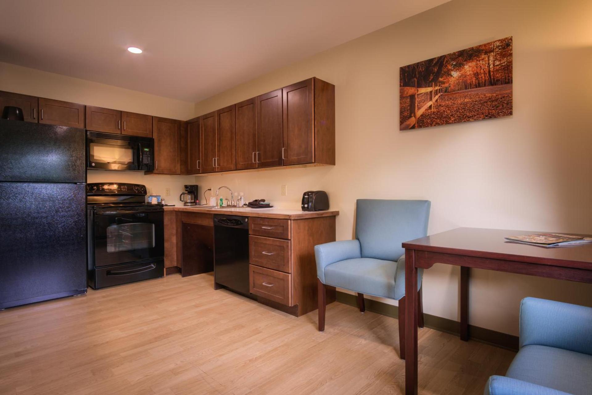 Sun & Ski Inn and Suites photo 59