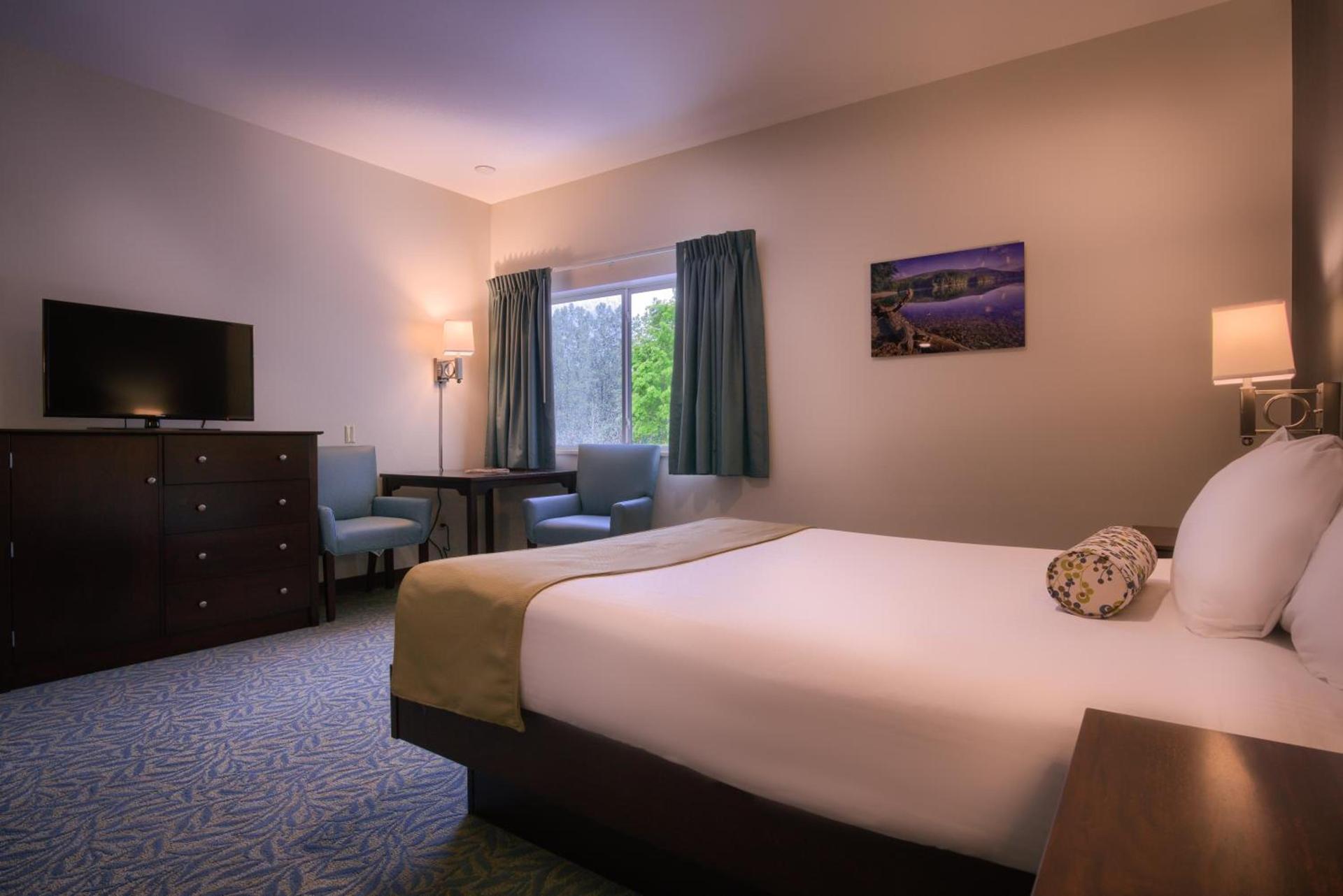 Sun & Ski Inn and Suites photo 69