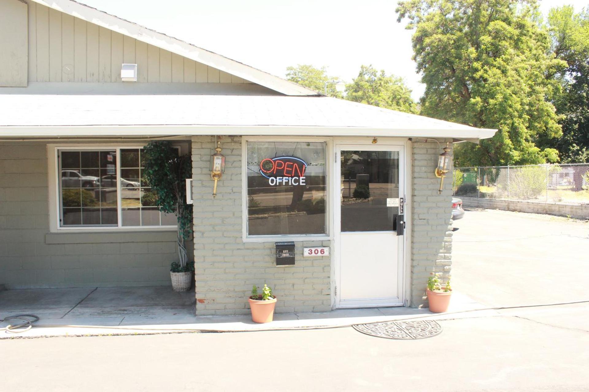 Budget Inn -Yreka photo 23