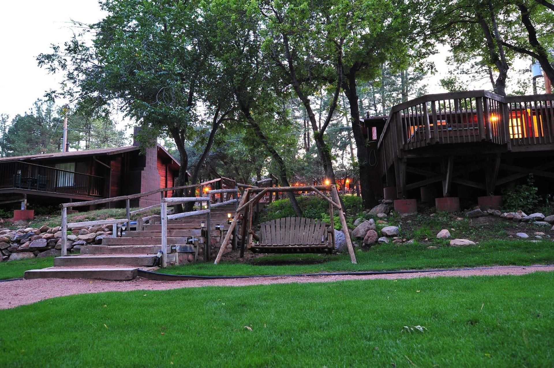 Kohl's Ranch Lodge photo 29