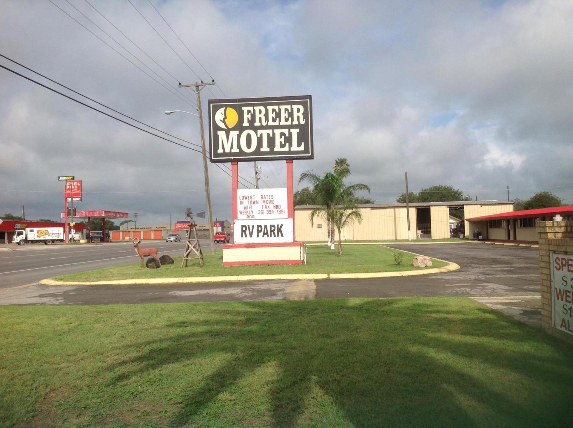 Freer Motel photo 2
