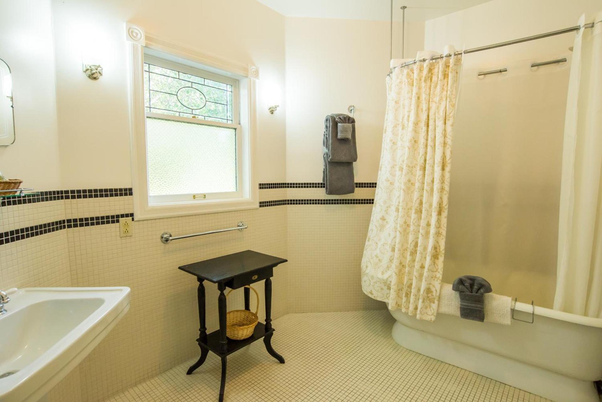 The Edenwild Boutique Inn photo 49