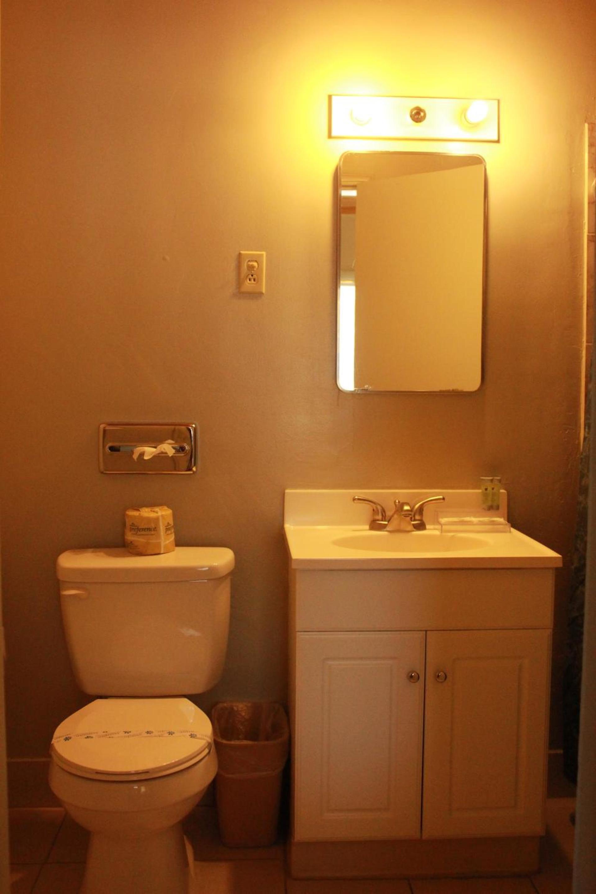 Budget Inn -Yreka photo 70