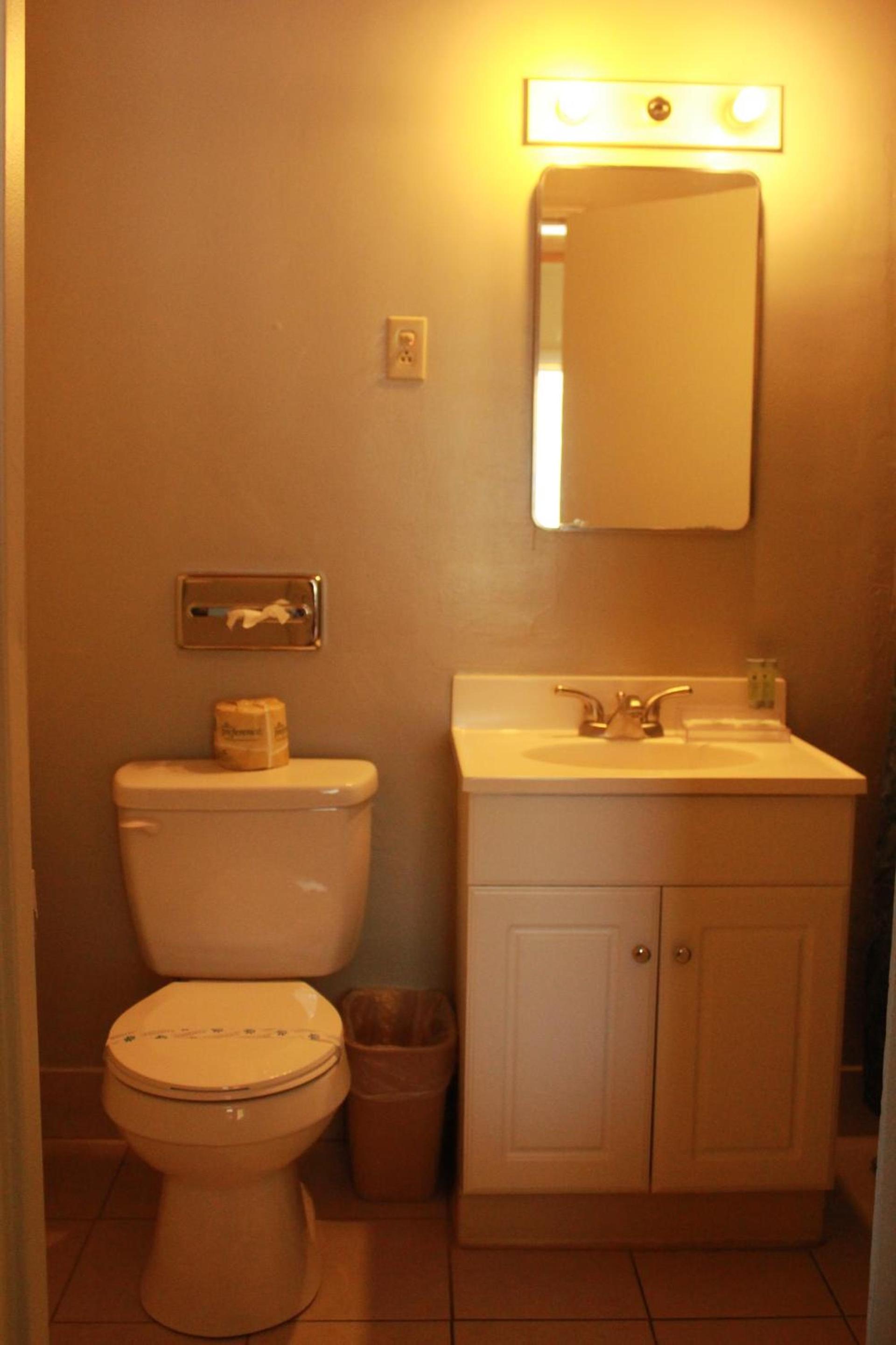 Budget Inn -Yreka photo 68
