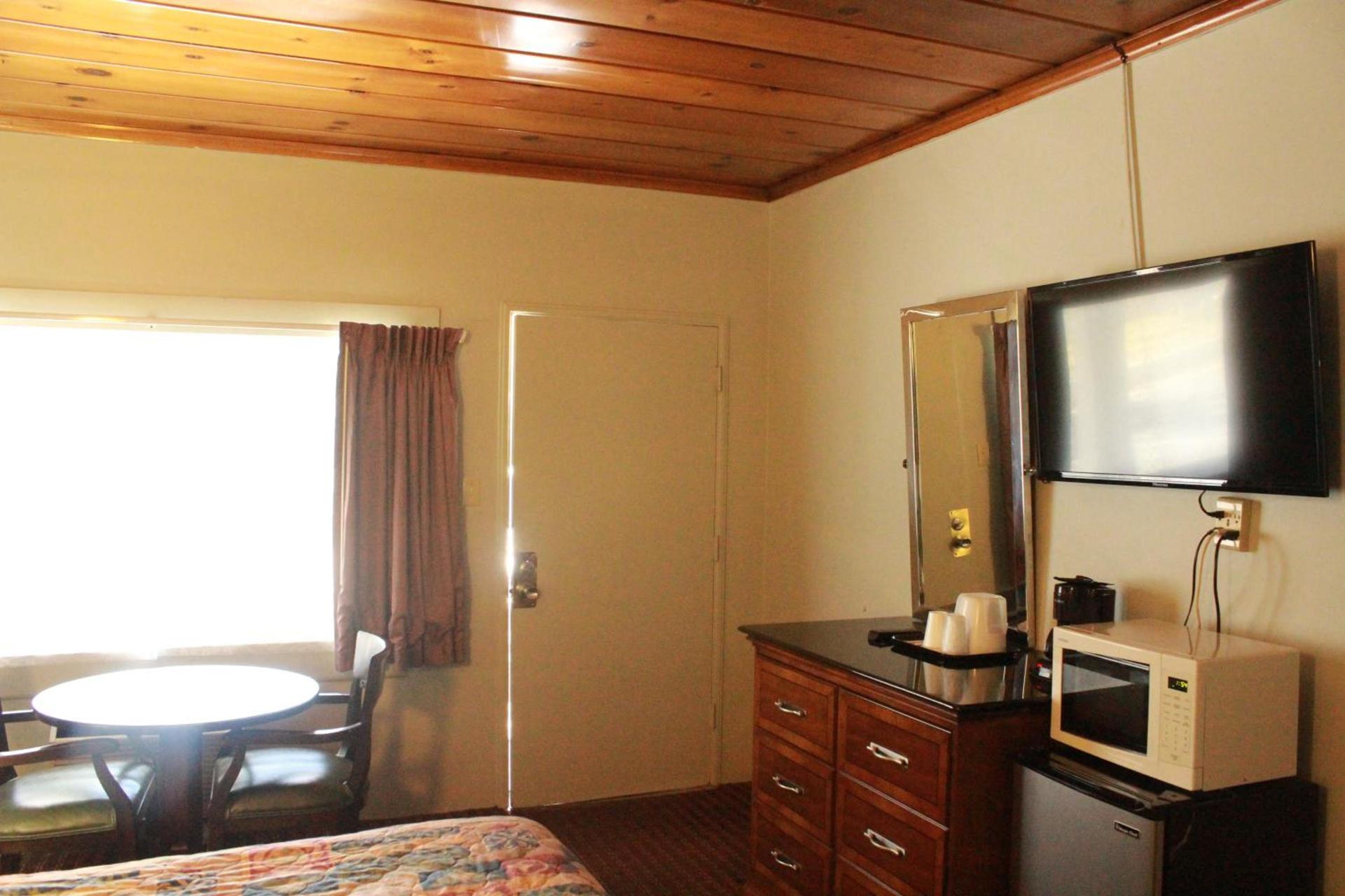 Budget Inn -Yreka photo 56