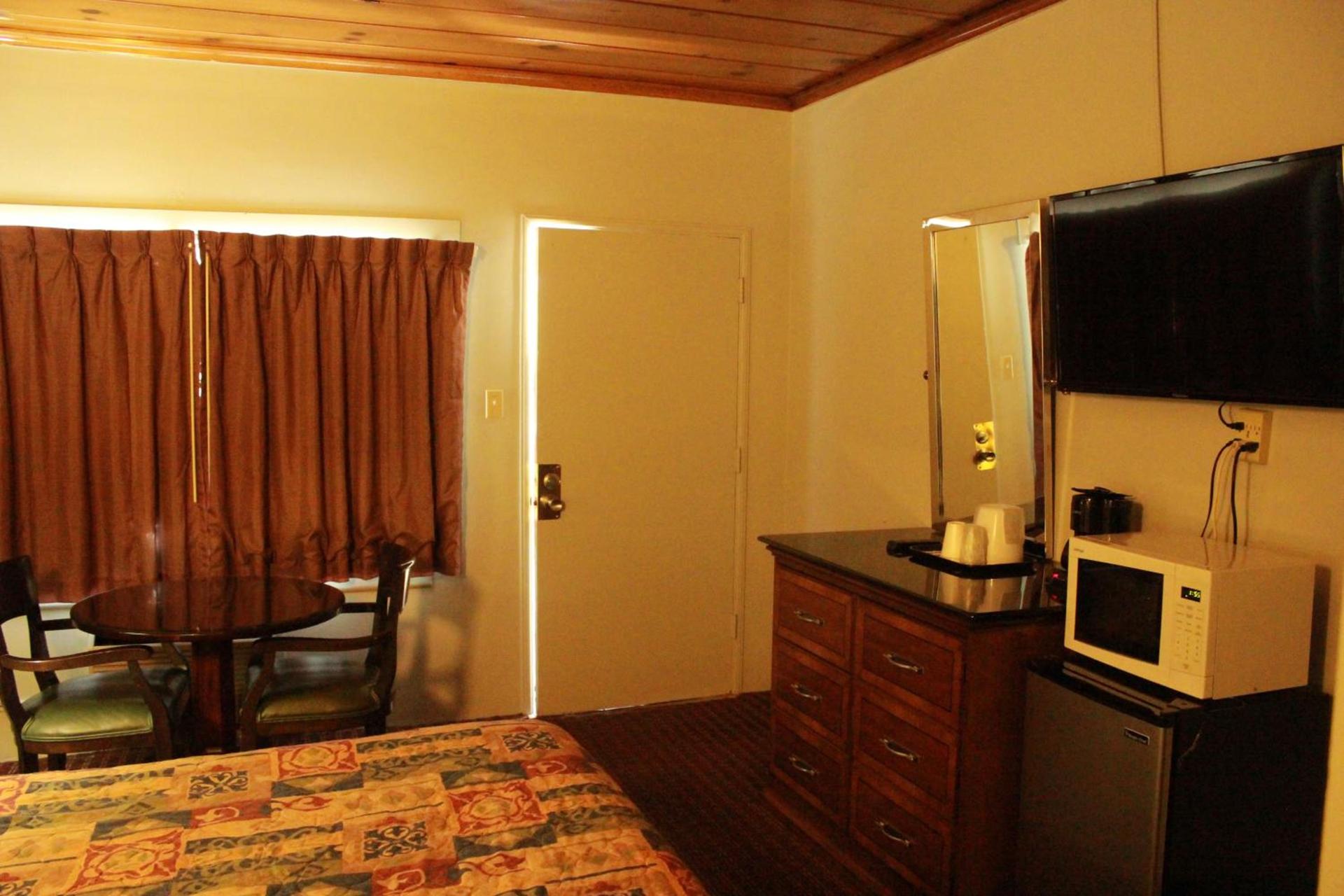 Budget Inn -Yreka photo 54