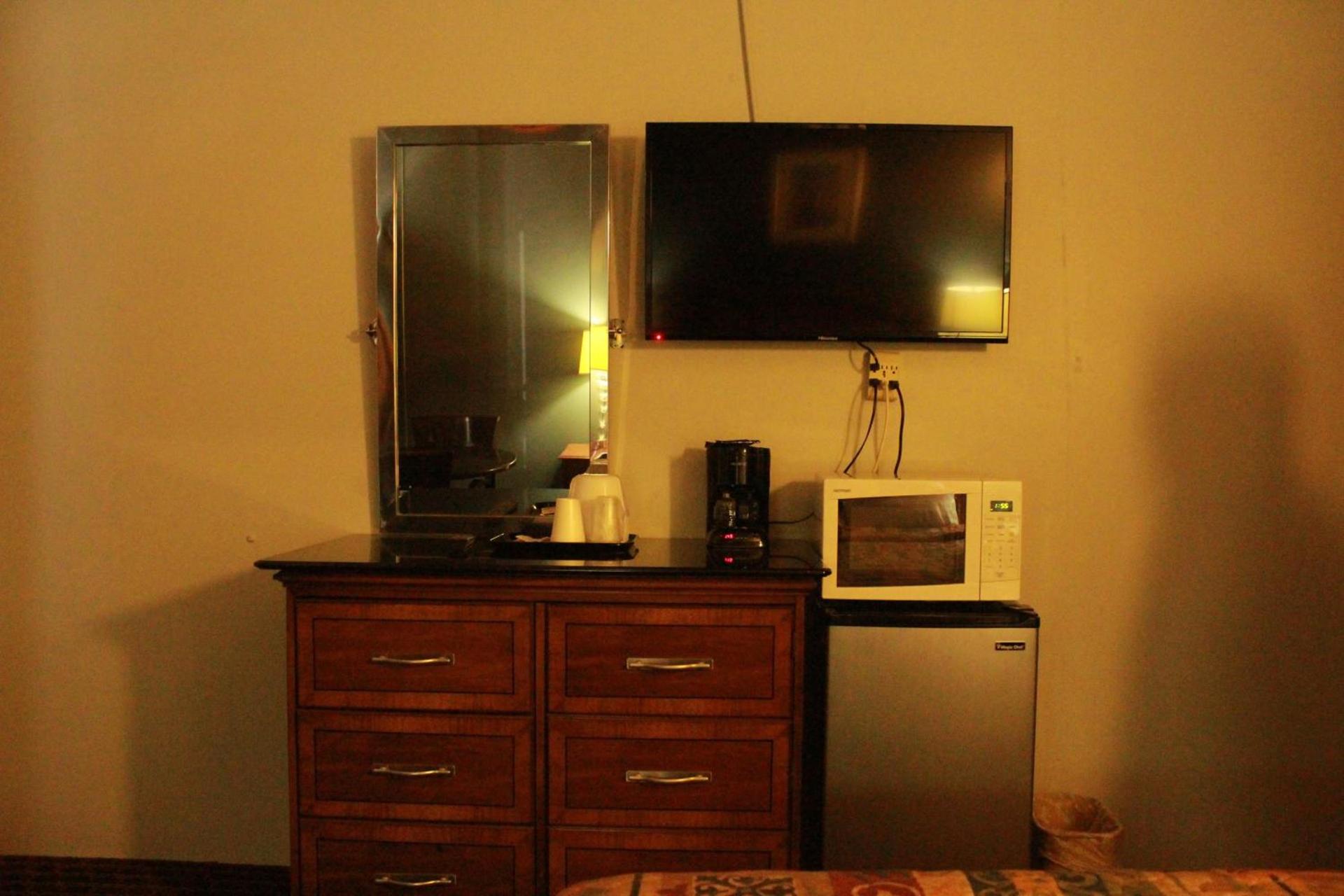 Budget Inn -Yreka photo 53