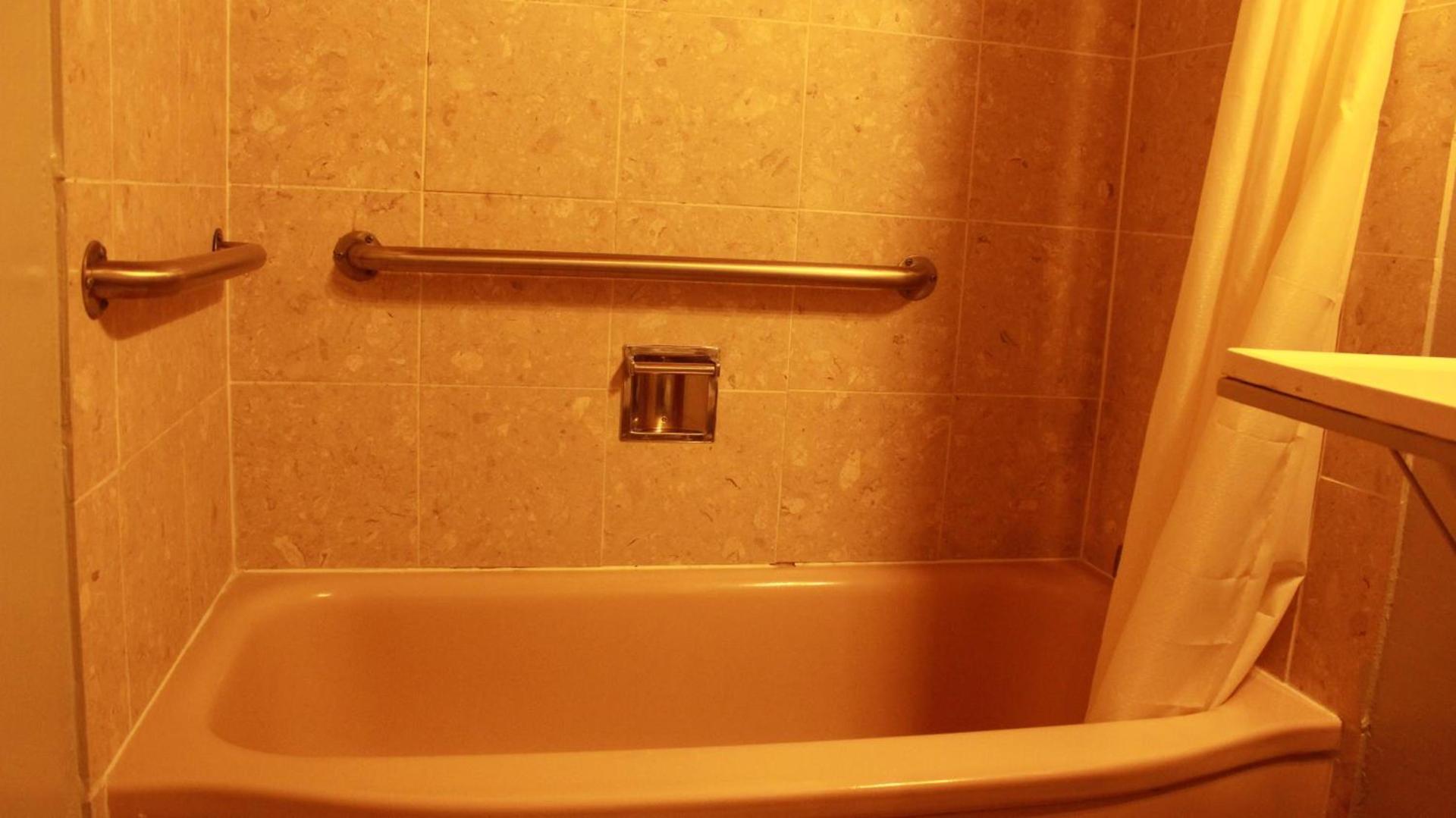 Budget Inn -Yreka photo 52