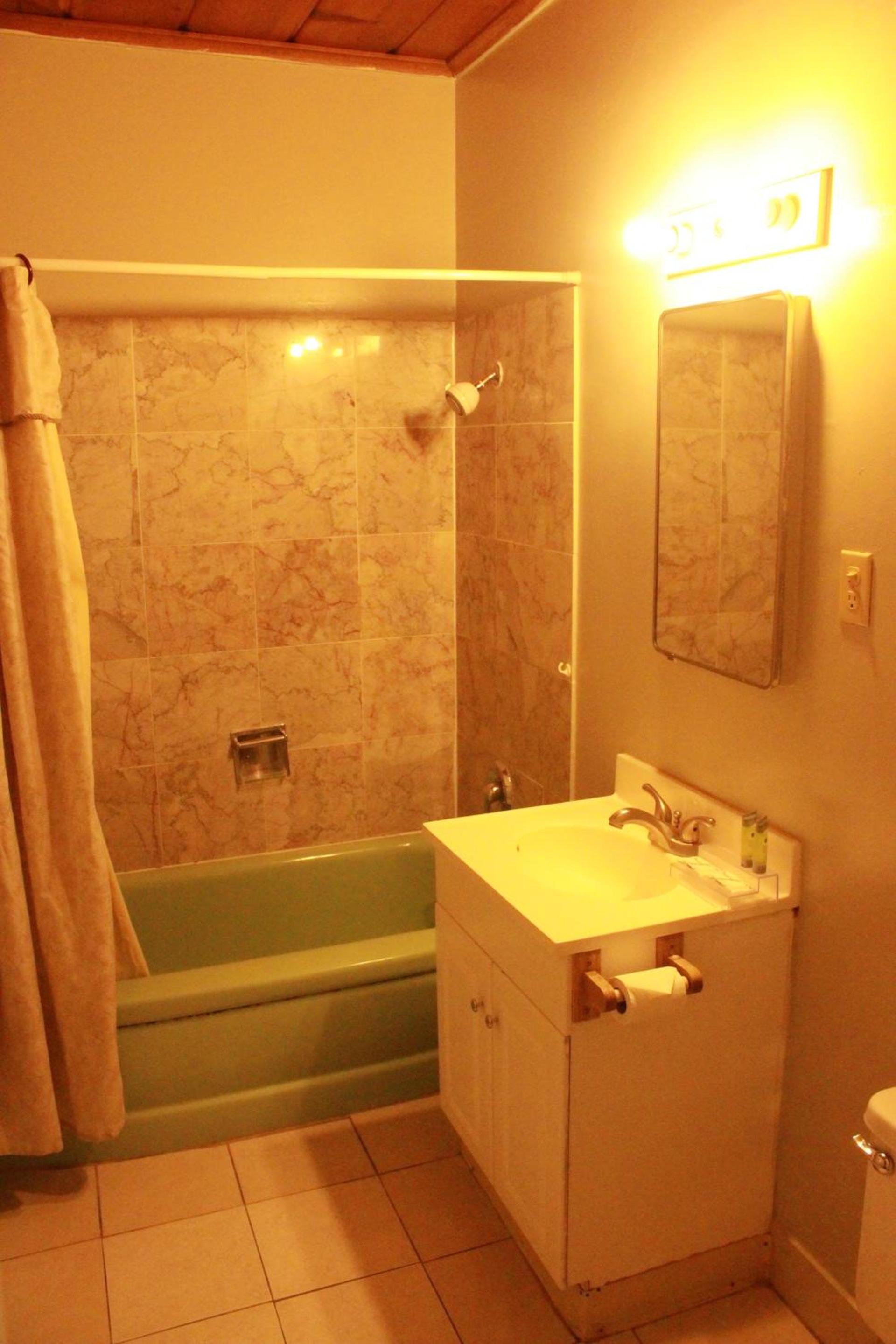 Budget Inn -Yreka photo 29