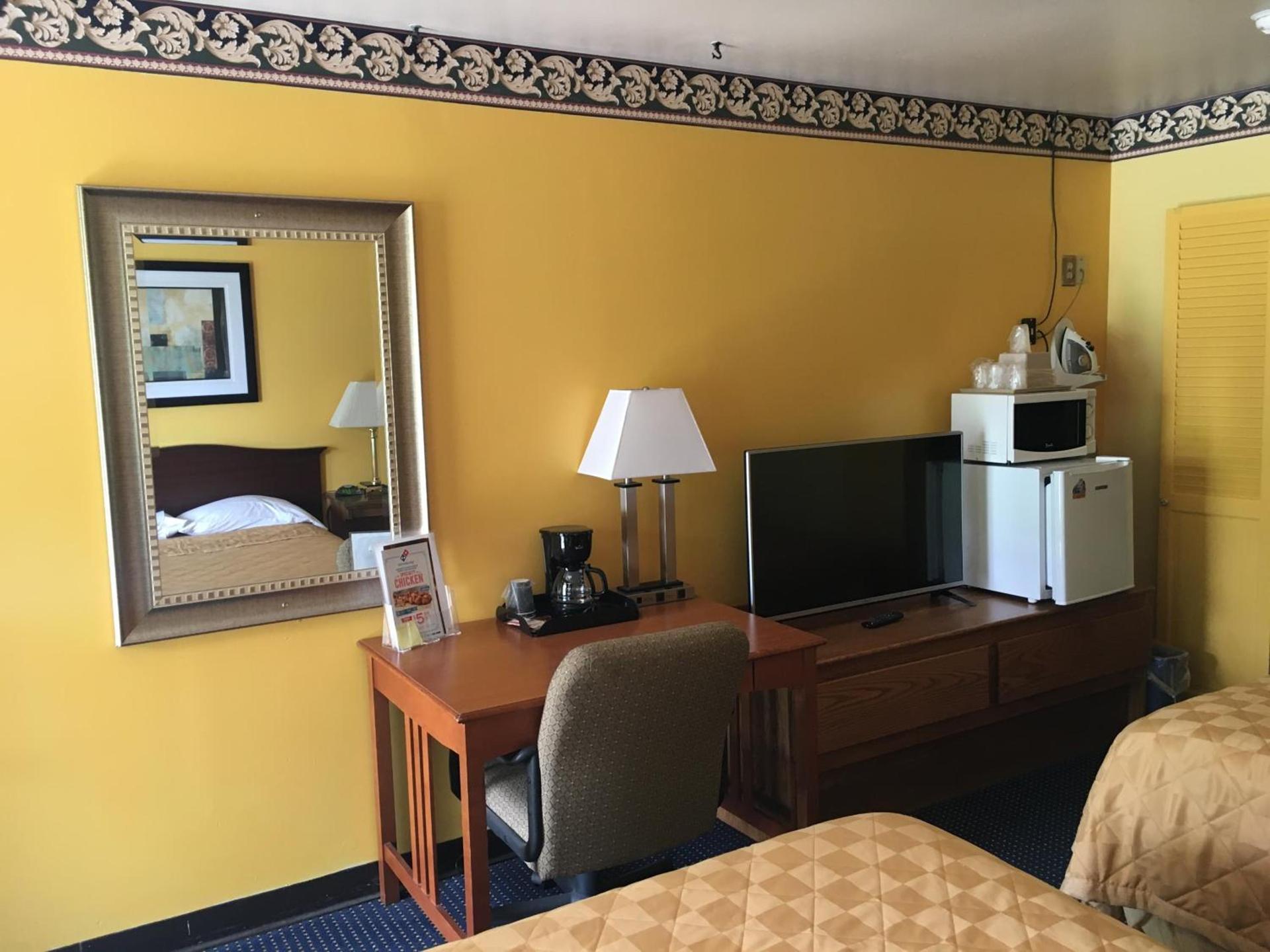 Norwalk Inn photo 24