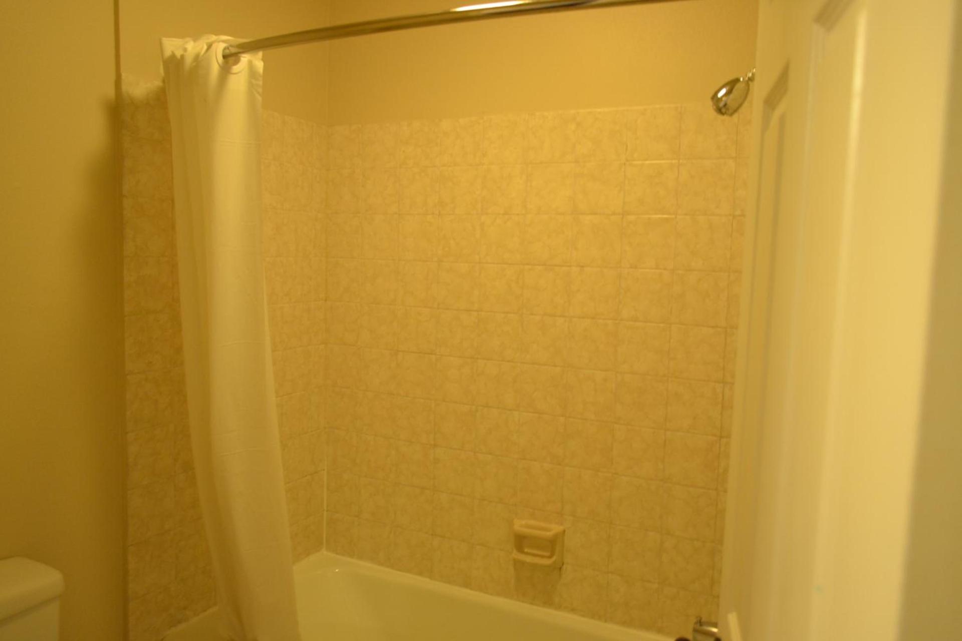Skyway Inn - Seatac photo 11