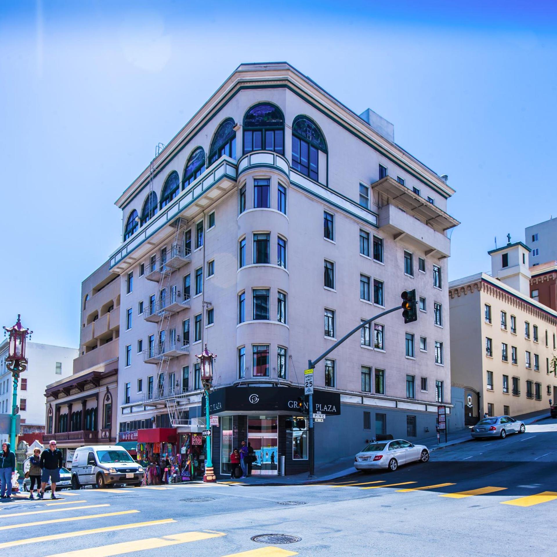 Grant Plaza Hotel photo 4