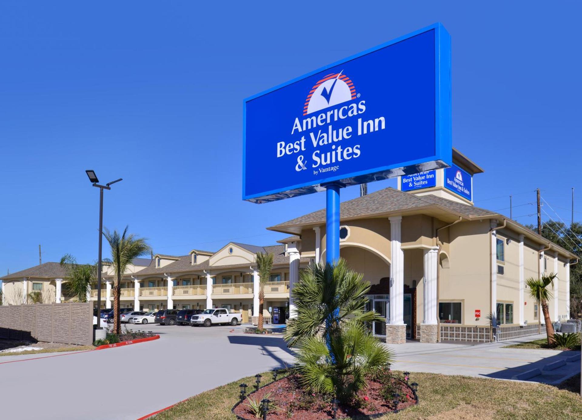 Americas Best Value Inn & Suites - Houston/Hwy 6 & Westpark photo 7