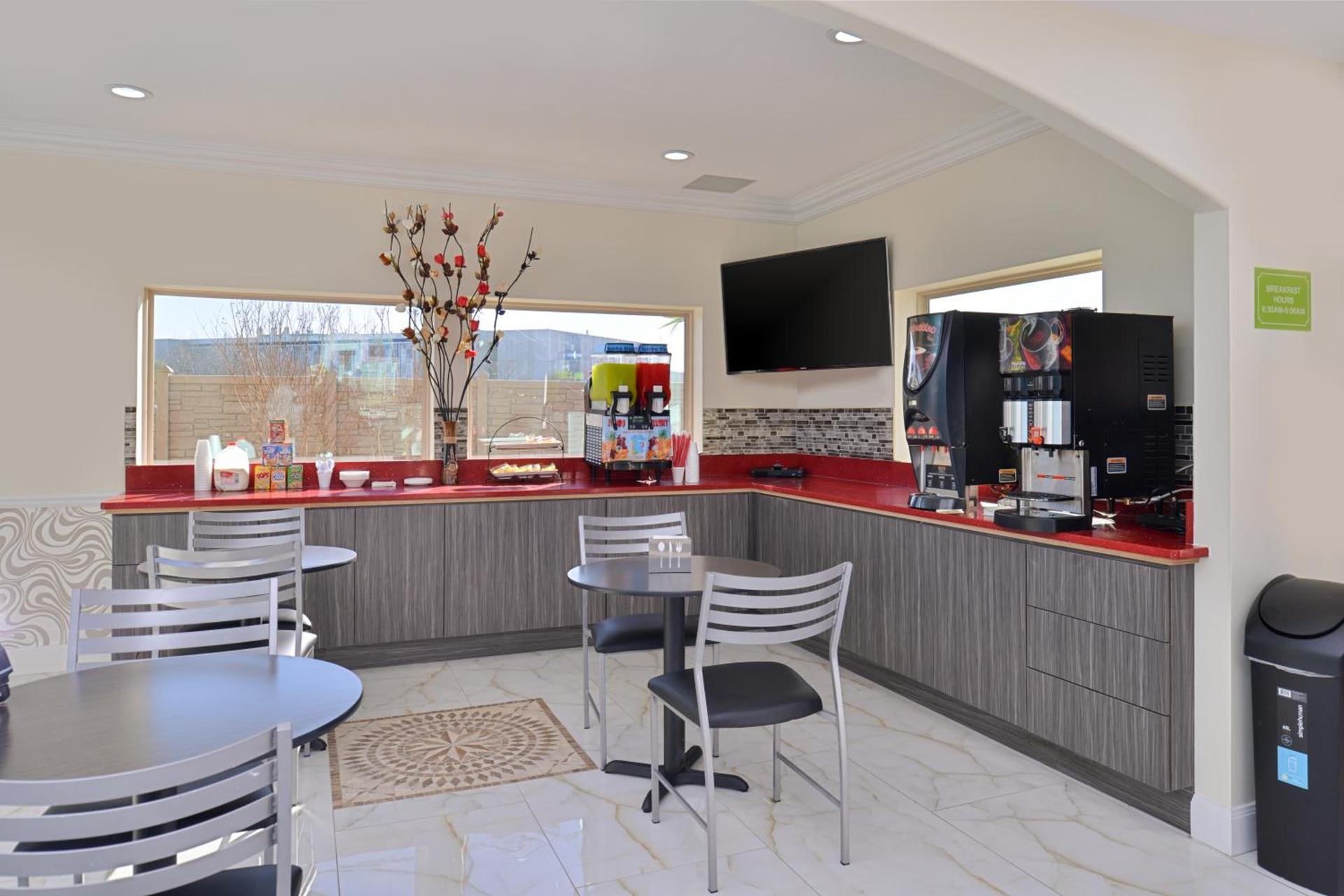 Americas Best Value Inn & Suites - Houston/Hwy 6 & Westpark photo 6