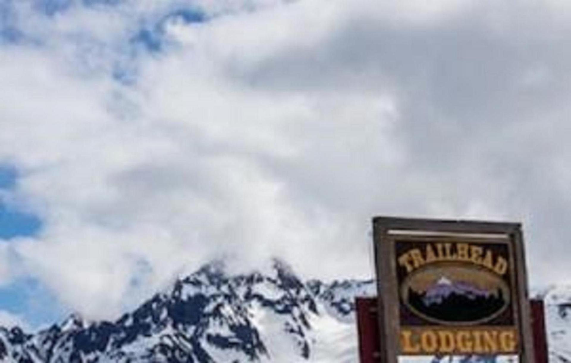 Trailhead Lodging photo 51
