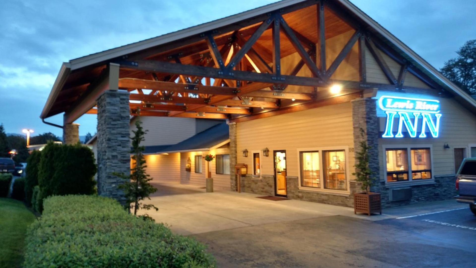 Lewis River Inn photo 1