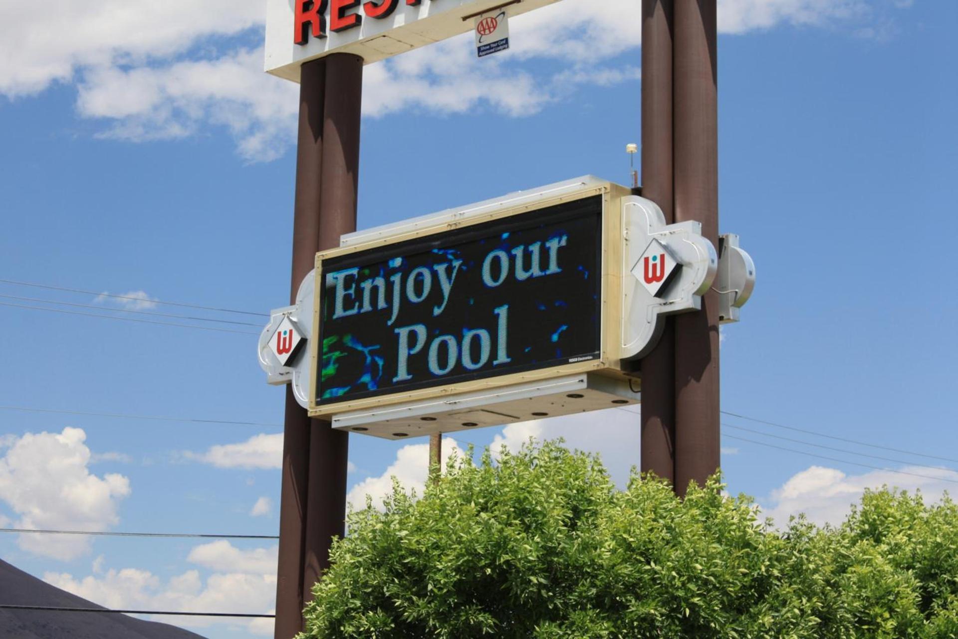 Winnemucca Inn & Casino photo 19